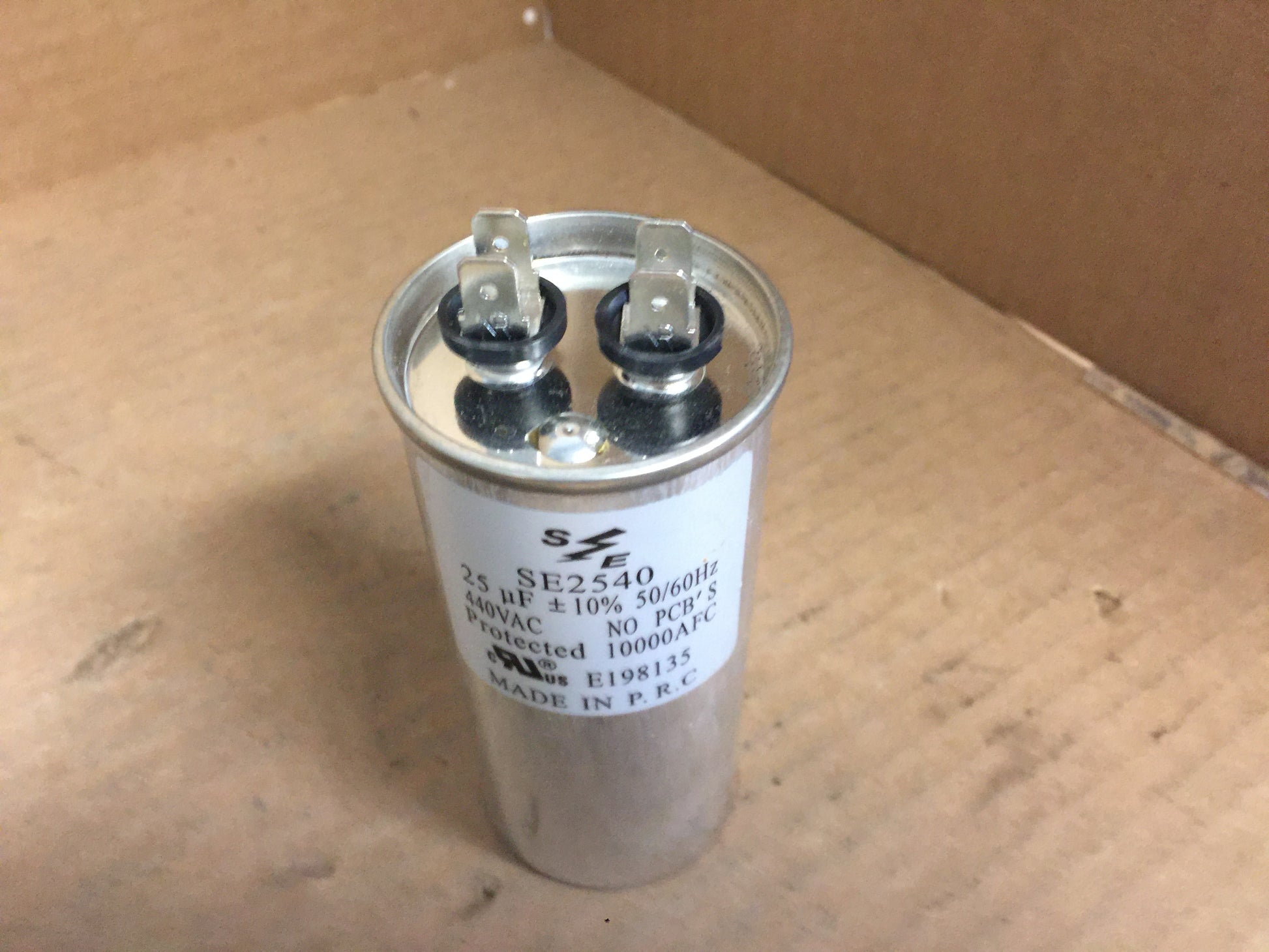 25MFD X 440V AC RUN ROUND CAPACITOR; 50/60HZ