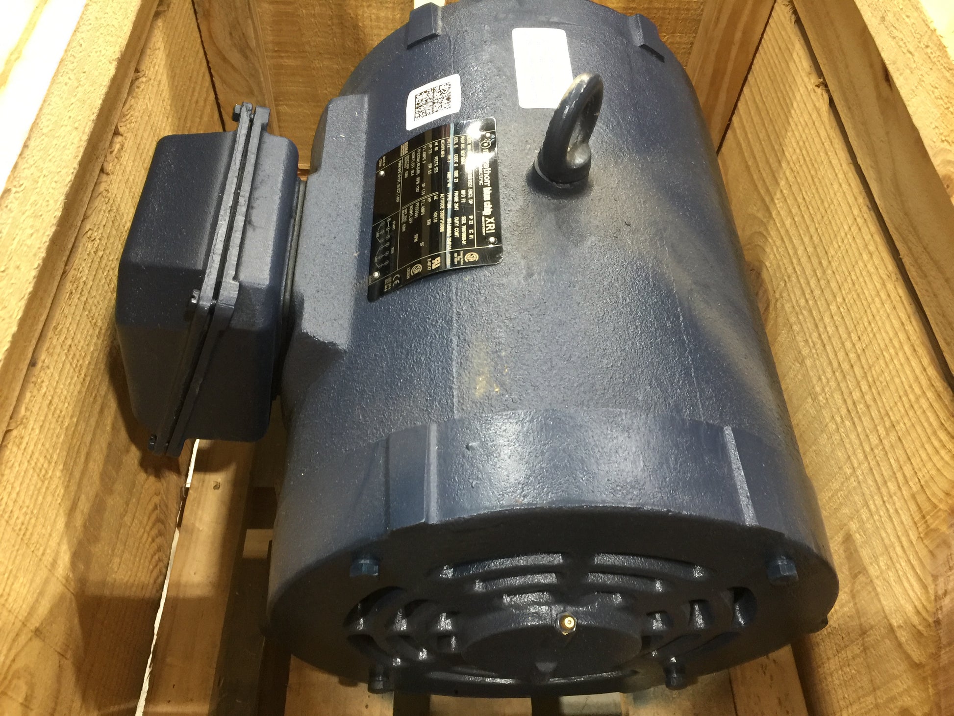 7.5 HP BLUE CHIP XRI "HIGH EFFICIENCY" GENERAL PURPOSE ELECTRIC MOTOR; 575/60/3, 1187 RPM