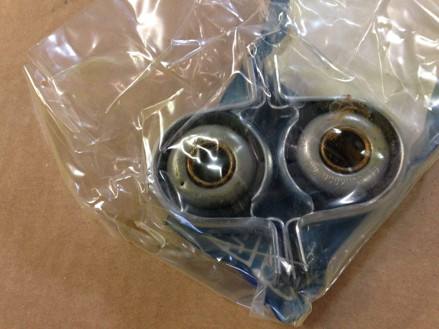 PILLOW BLOCK BEARING,5/8"in BORE,    SOLD AS 2 PER BOX