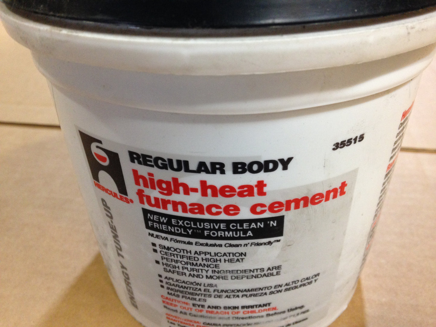 HIGH HEAT FURNACE CEMENT, 1/2 GALLON