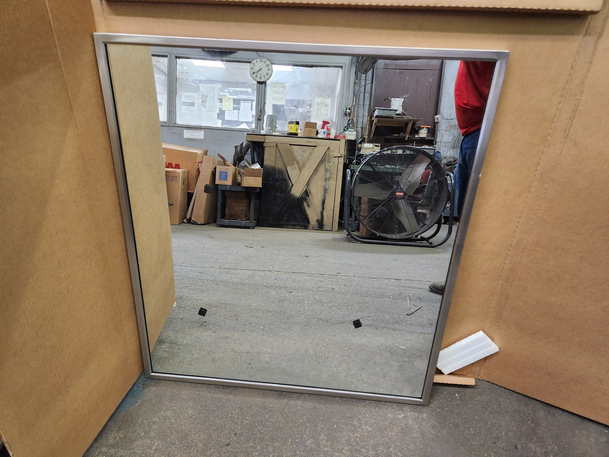 32" X 36" TEMPERED GLASS WELDED-FRAME MIRROR