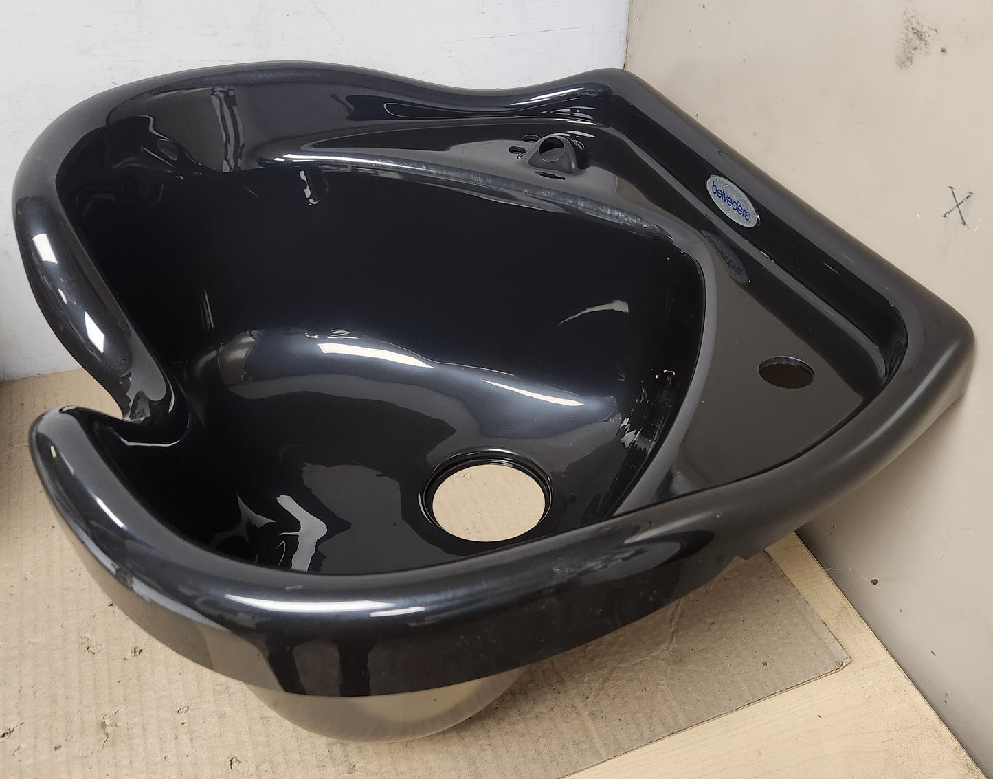 OMEGA SALON SHAMPOO BOWL BLACK