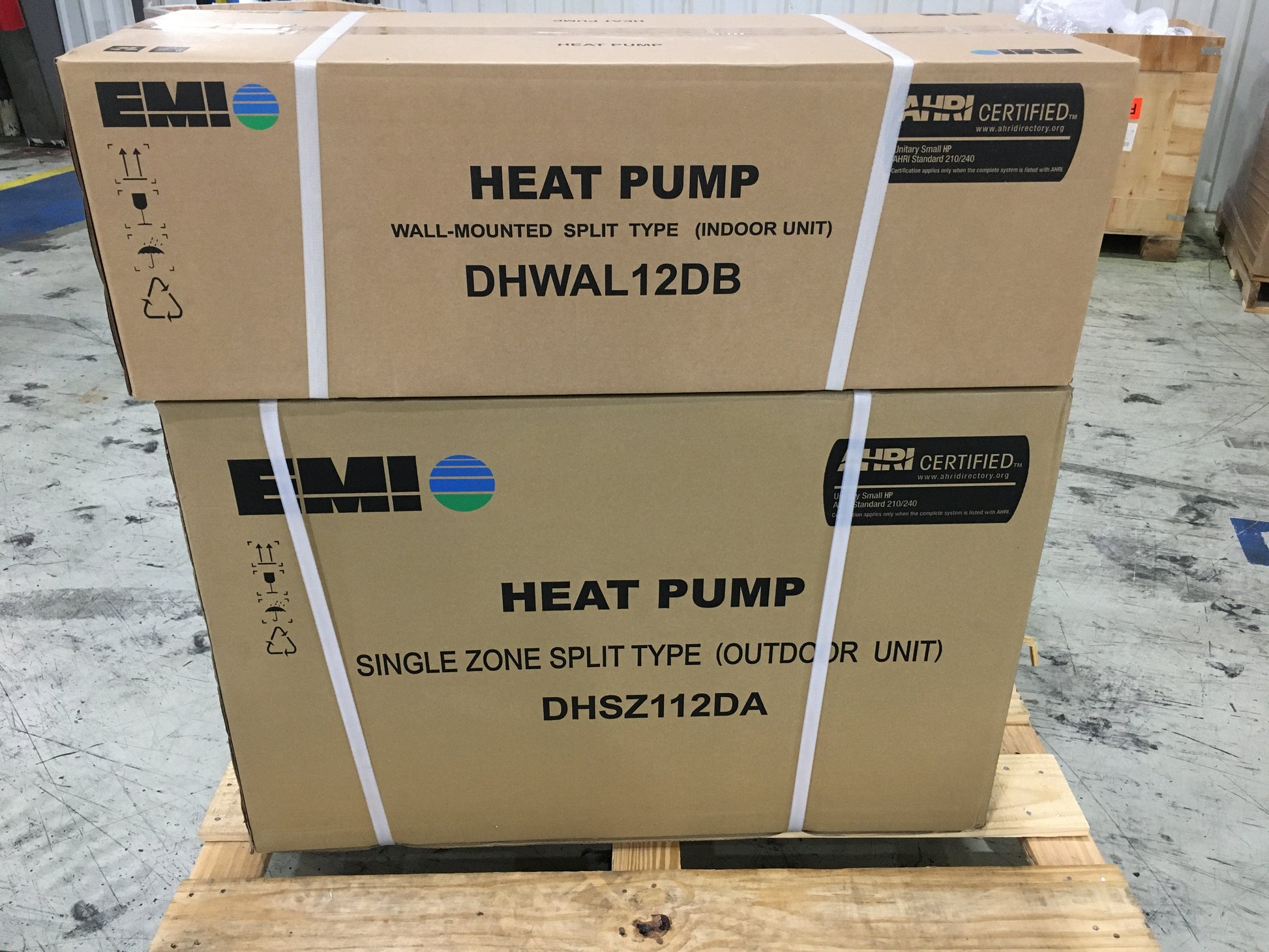 12,000 BTU Single-Zone Variable Speed Inverter Mini Split Heat