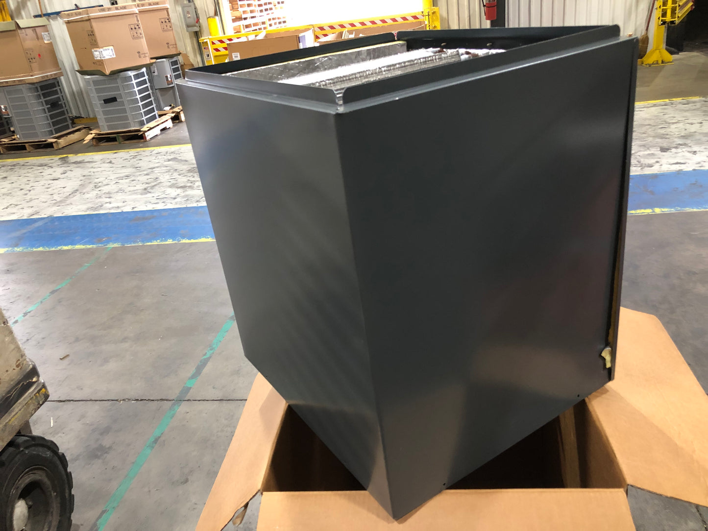 5 TON AC ONLY UPFLOW/DOWNFLOW CASED "A" COIL R-410A 1600 CFM