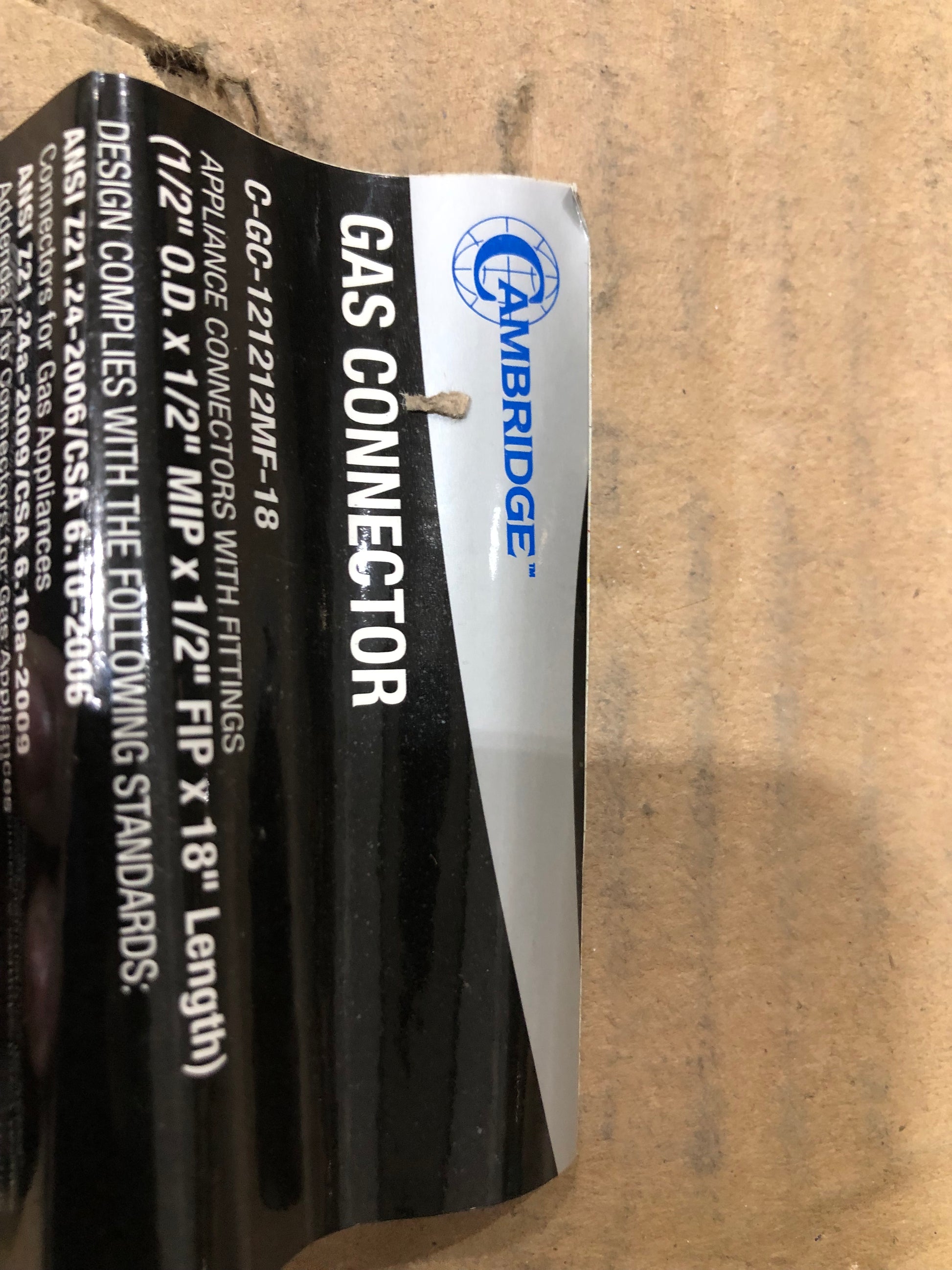 1/2" OD X 1/2" MIP X 1/2" FIP X 18" GAS CONNECTOR