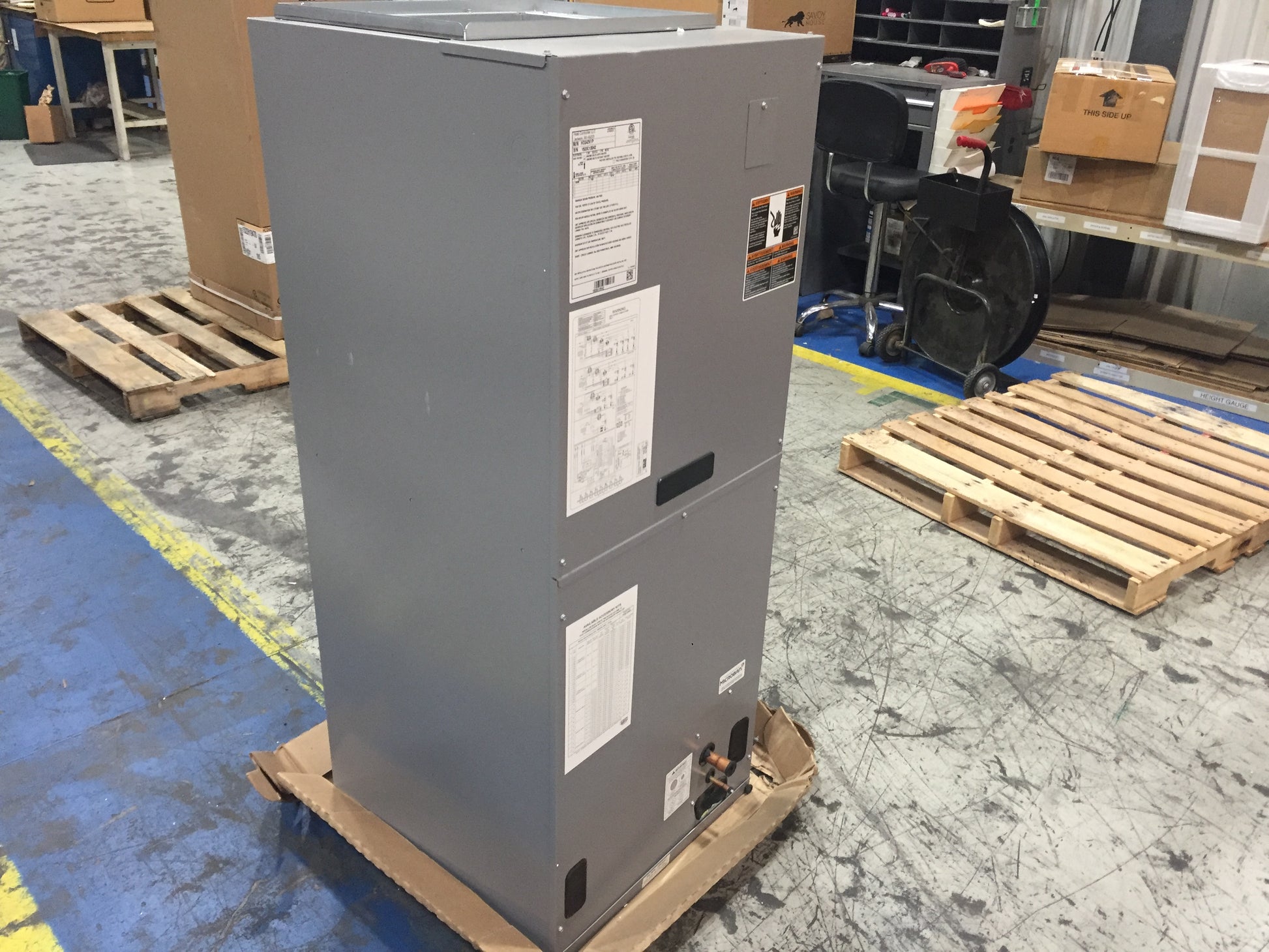 3.5 TON VARIABLE SPEED ECM UPFLOW/HORIZONTAL AIR HANDLER, 16 SEER R410A, 208/230/1