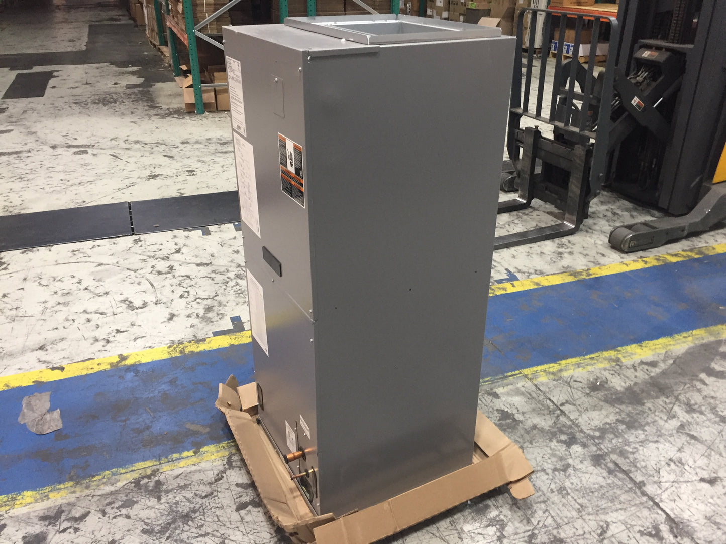 3.5 TON VARIABLE SPEED ECM UPFLOW/HORIZONTAL AIR HANDLER, 16 SEER R410A, 208/230/1