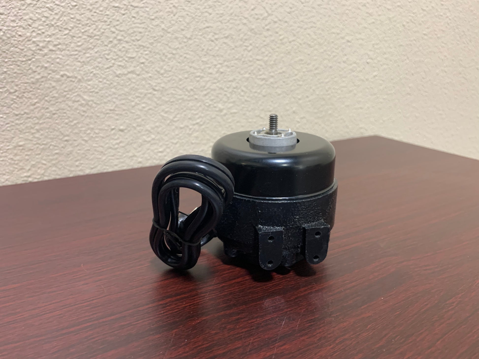 3.5 in 51 Frame Unit Bearing Cast Iron Motor (9 Watt, 115V, 1550 RPM)