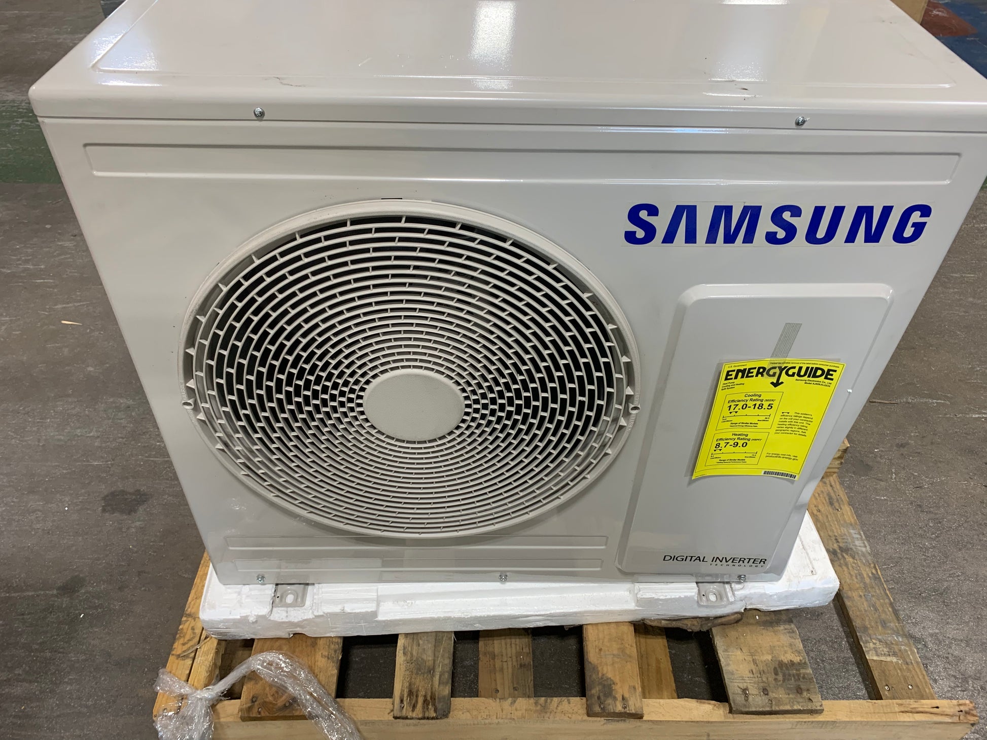 17,000/22,000 BTU OUTDOOR HEAT PUMP MINI SPLIT UNIT, 18.5 SEER 208-230/60/1 R410A