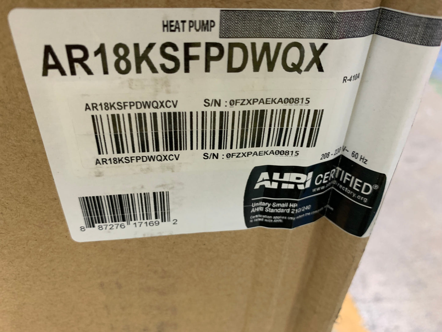 18,000/21,000 BTU OUTDOOR HEAT PUMP MINI SPLIT UNIT, 17 SEER 208-230/60/1 R410A