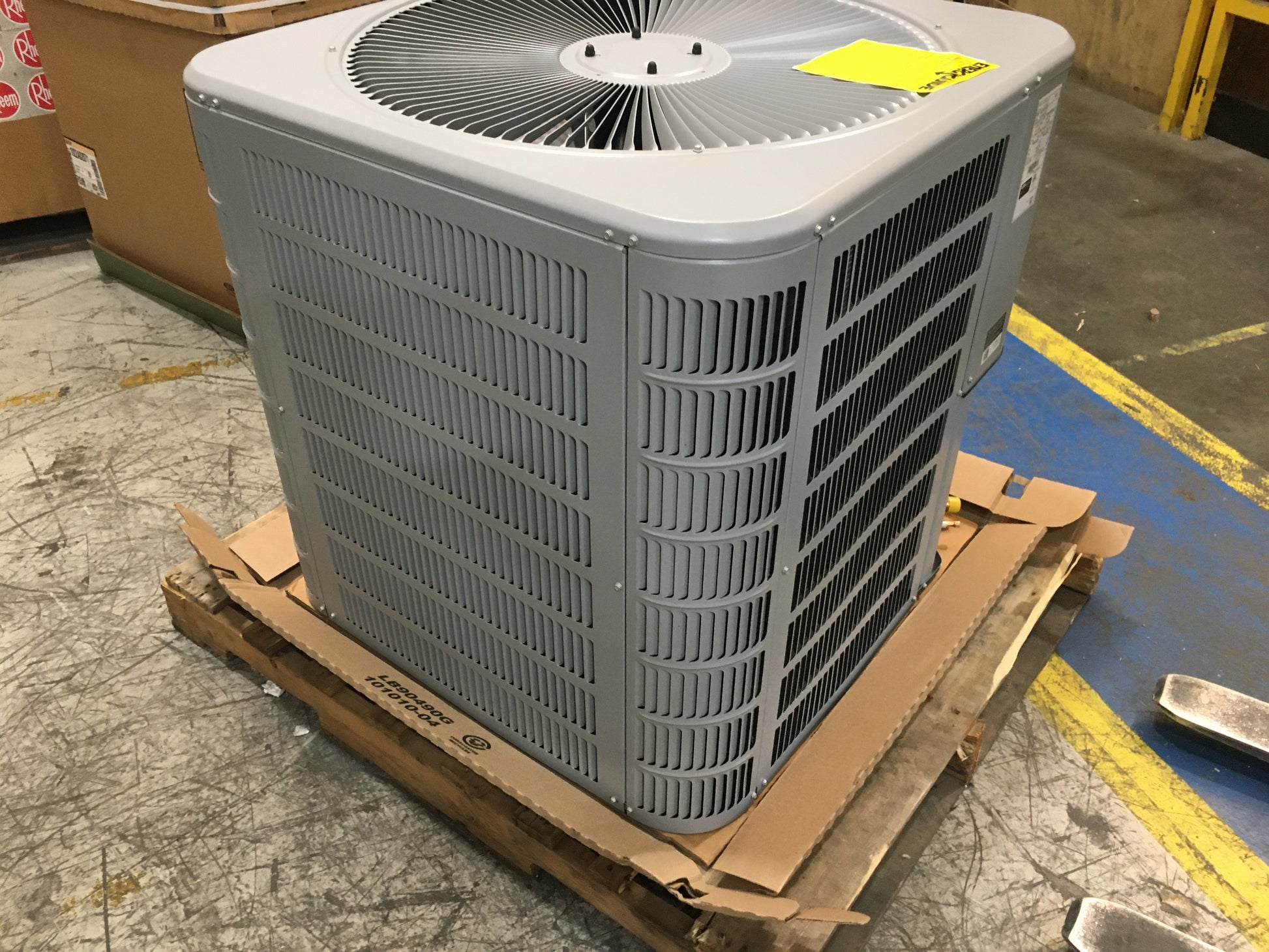 4 TON SPLIT-SYSTEM AIR CONDITIONER 208-230/60/1 R-410A 16 SEER