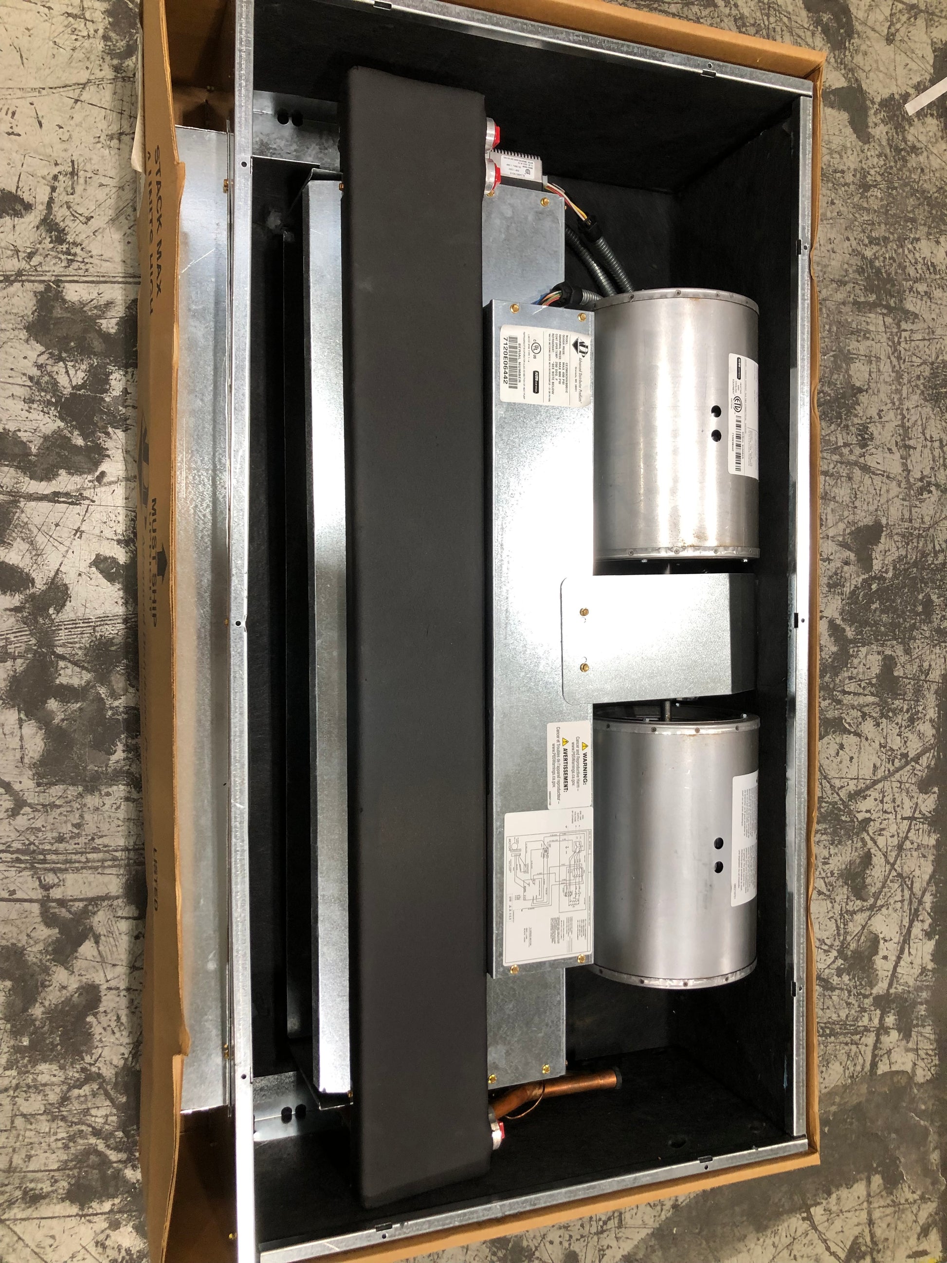 2-1/2 TON "CE" SERIES SOFFIT MOUNT HORIZONTAL ECM AIR HANDLER 208-230/60/1 R-22/R-410A 1000 CFM