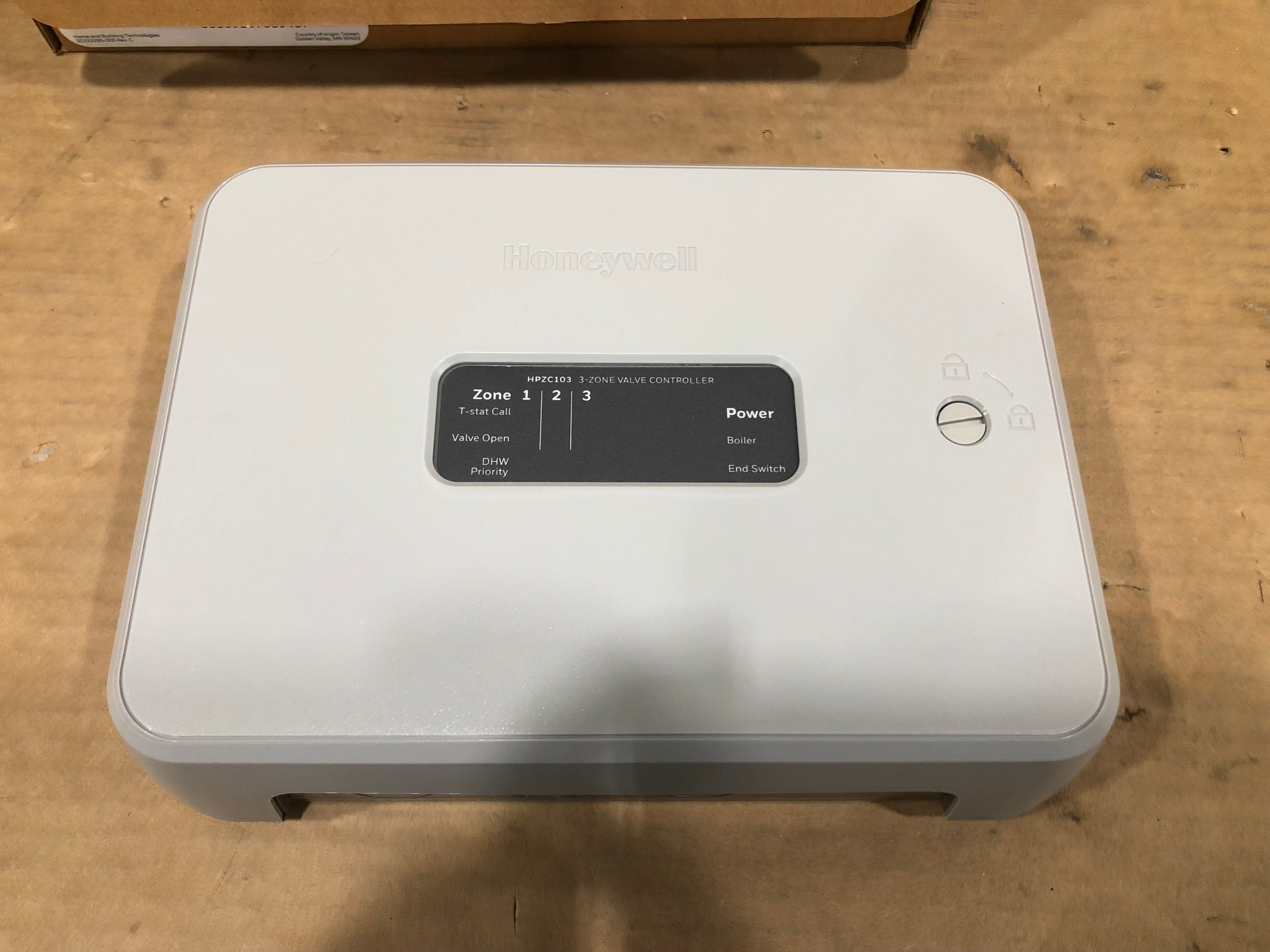 Hydronic Controller Hydronic Pro 3 Zone Valve Controller 120/60 – Surplus City