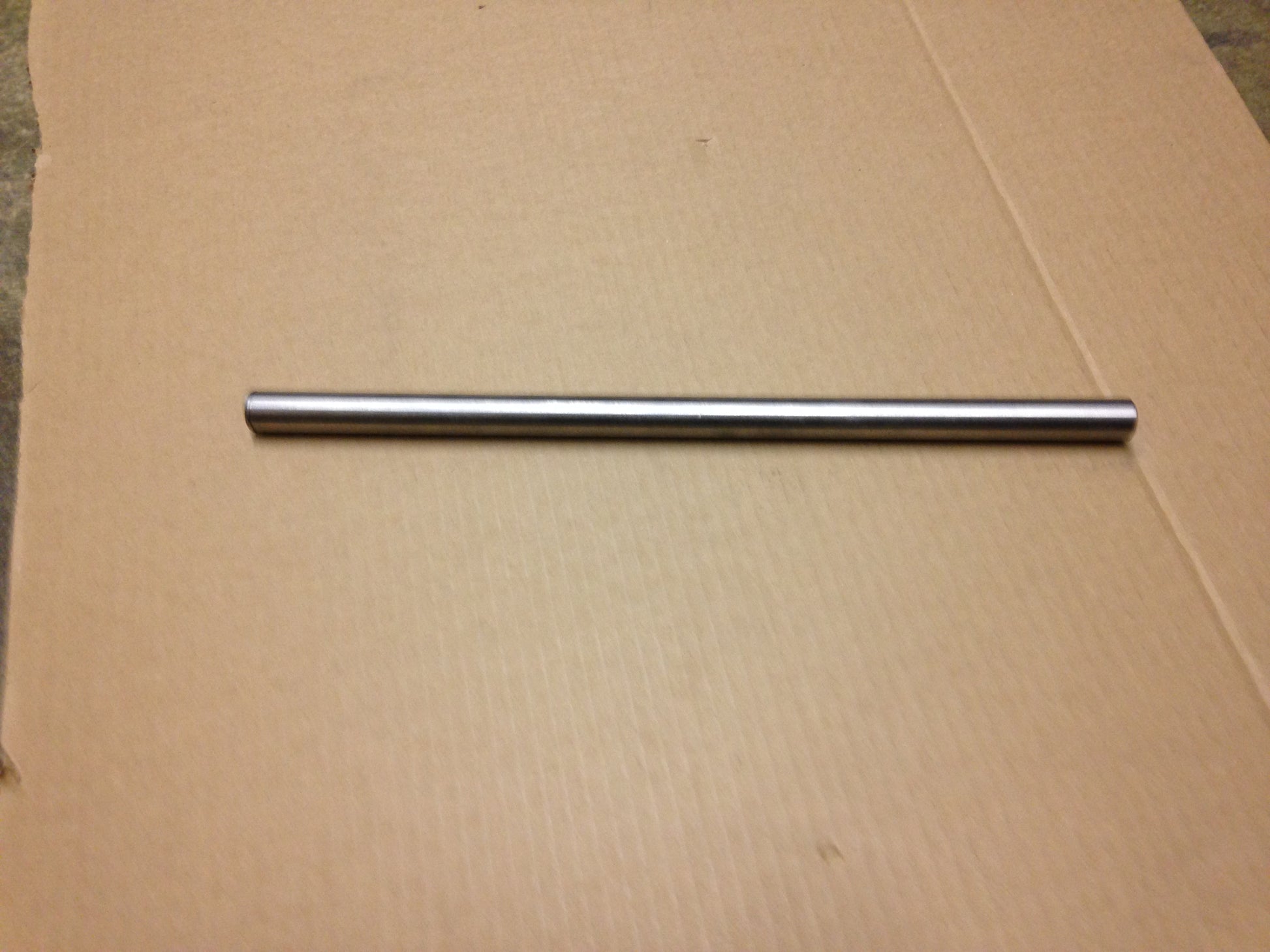 5/8" METAL SHAFT  15" LONG