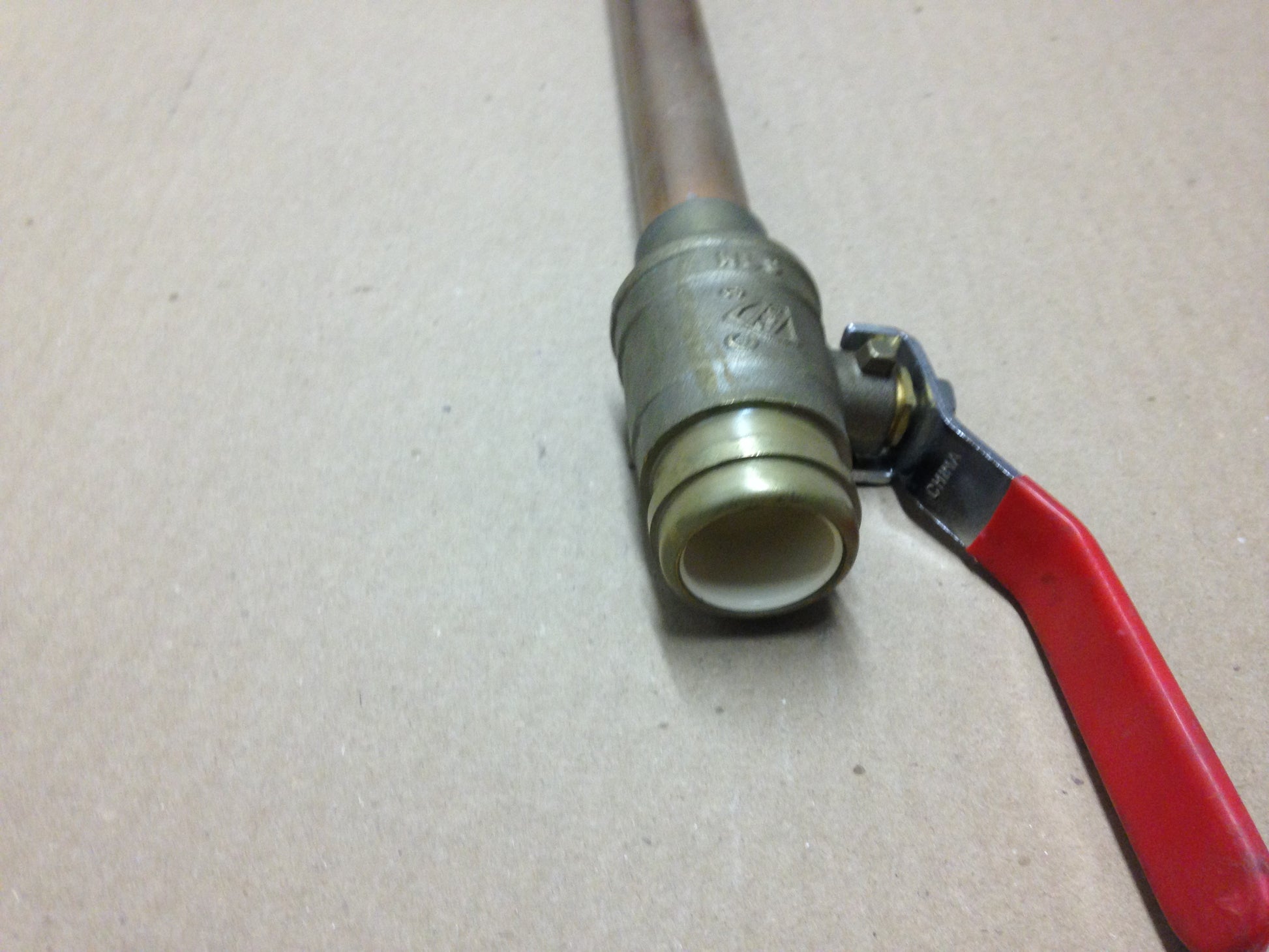 WATER HEATER CONNECTOR, 3/4", W/VALVE