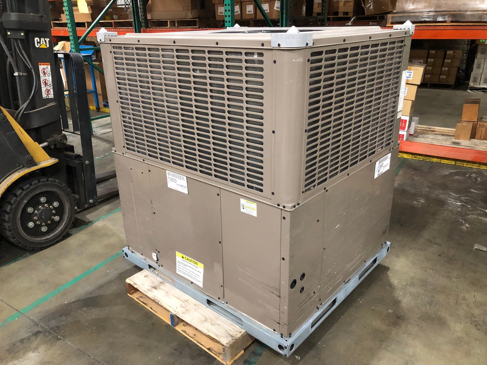 5 TON CONVERTIBLE PACKAGED AIR CONDITIONING UNIT, 16 SEER, 208-230/60/1, R410A