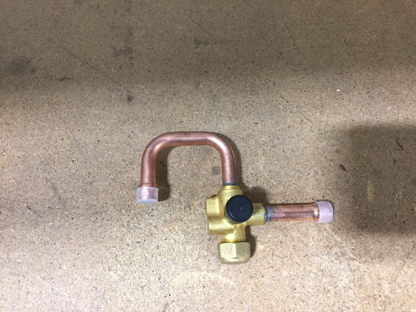 VALVE ASSEMBLY LIQUID