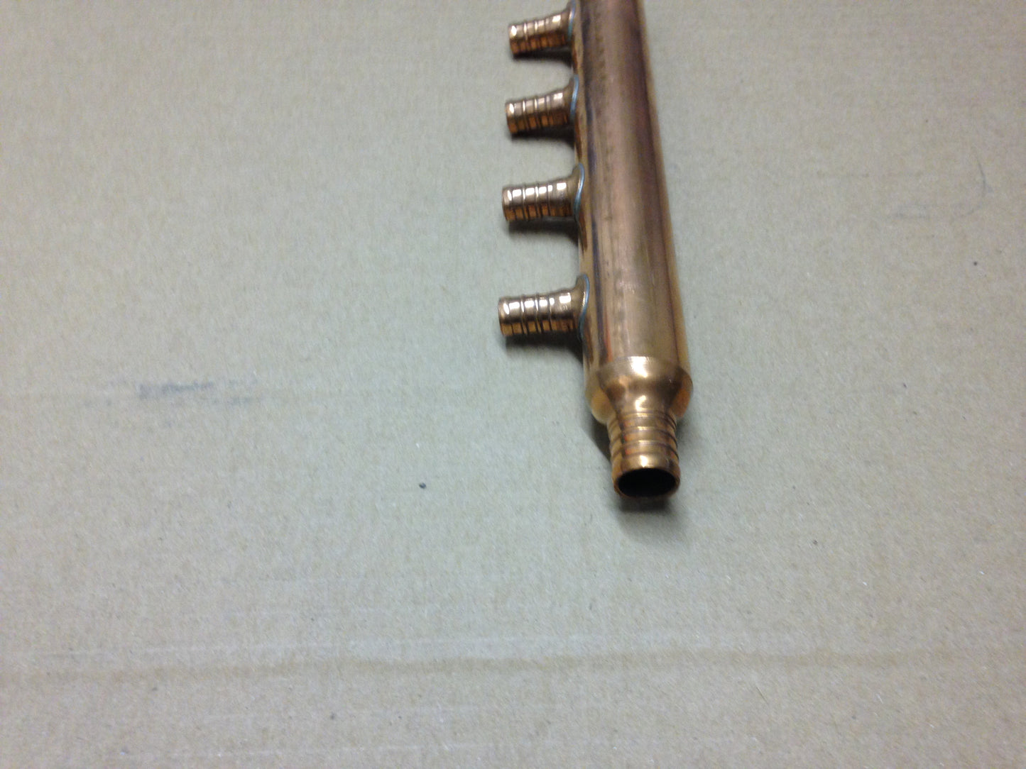 SIOUX CHIEF 672X0490 POWERPEX COPPER MANIFOLD, 4 PORT, 1/2" 215944