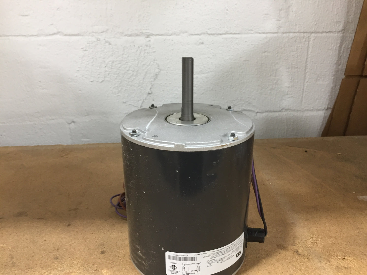 3/4 HP CONDENSOR FAN MOTOR 380-415-460/50-60/1