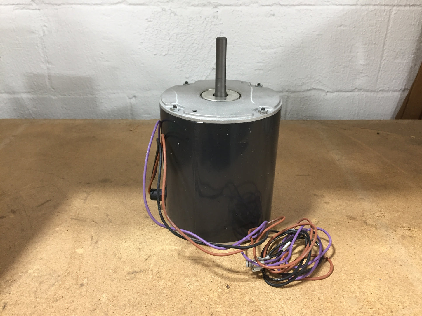 3/4 HP CONDENSOR FAN MOTOR 380-415-460/50-60/1