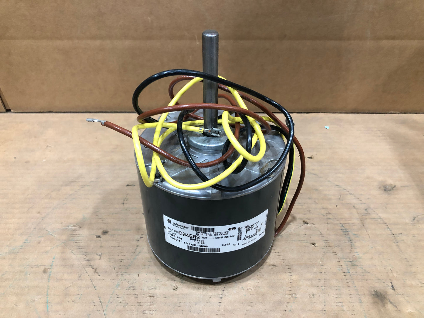 1/3 HP PSC CONDENSER FAN MOTOR 208-230/60/1 1075 RPM 1 SPEED