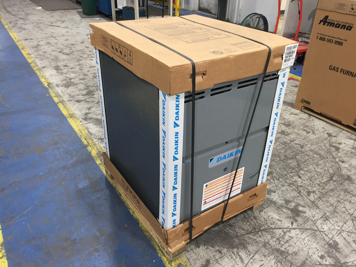 80,000 BTU TWO-STAGE UPFLOW/HORIZONTAL ECM MULTI SPEED GAS FURNACE 80% AFUE 115/60/1 CFM: 2000