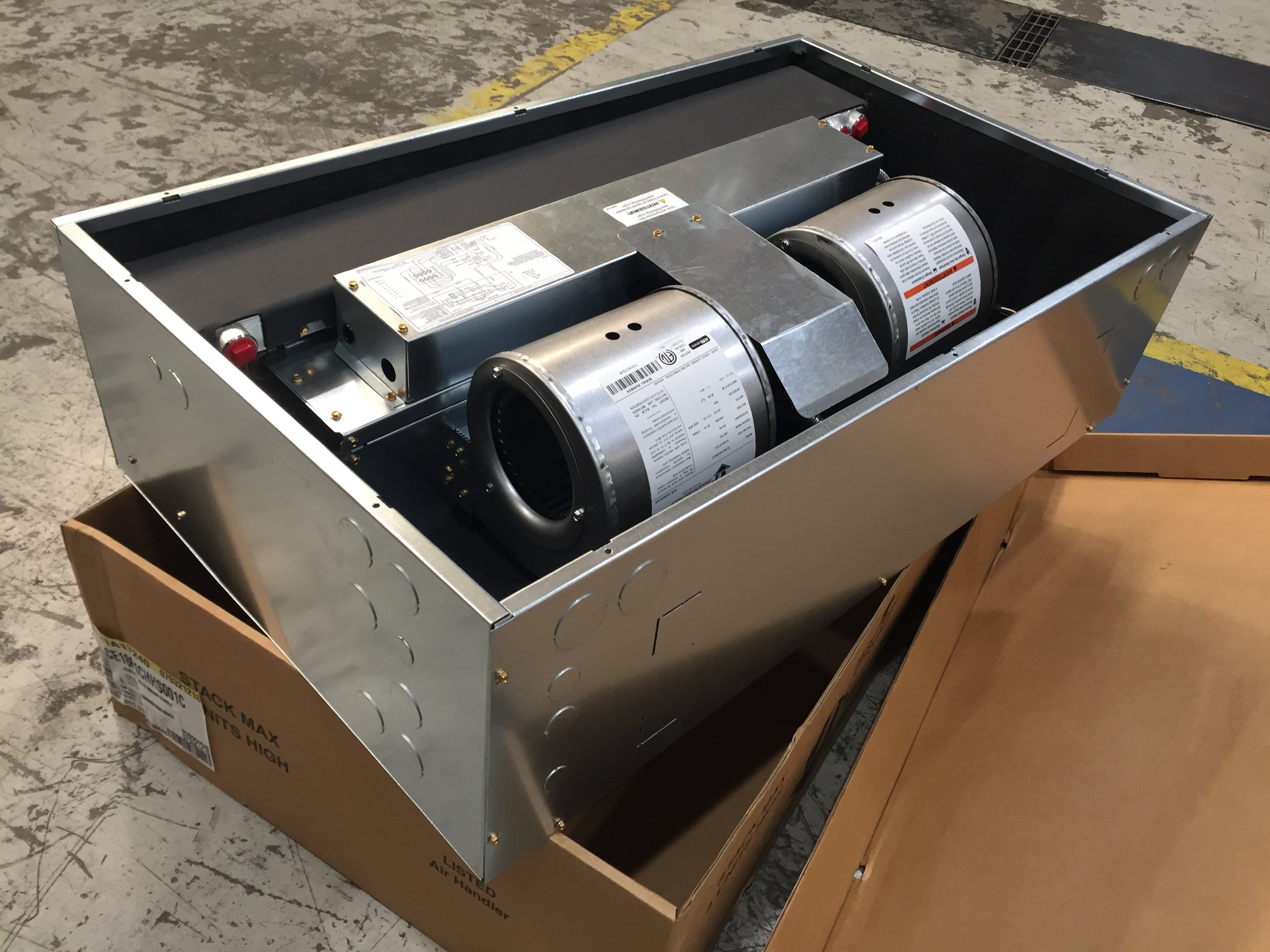 1.5 Ton Nominal Uncased Horizontal Ceiling Mount Air Handler; 208