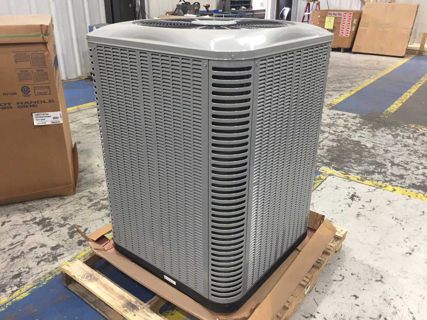 5 TON IQ DRIVE COMMUNICATING INVERTER SPLIT-SYSTEM HEAT PUMP 208-230/60/1 R-410A 18 SEER