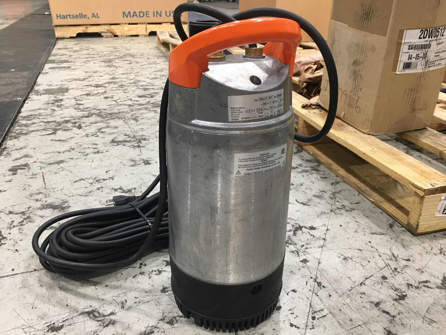 0.6 HP WATER SUBMERSIBLE PUMP, 230/60/1