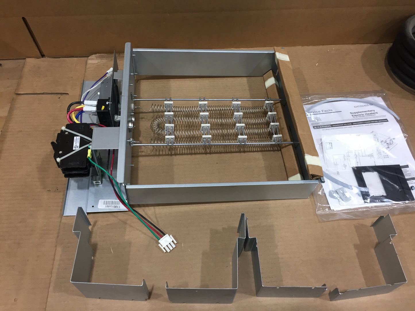 4 KW ELECTRIC HEAT KIT WITH BREAKER 208-240/60/1