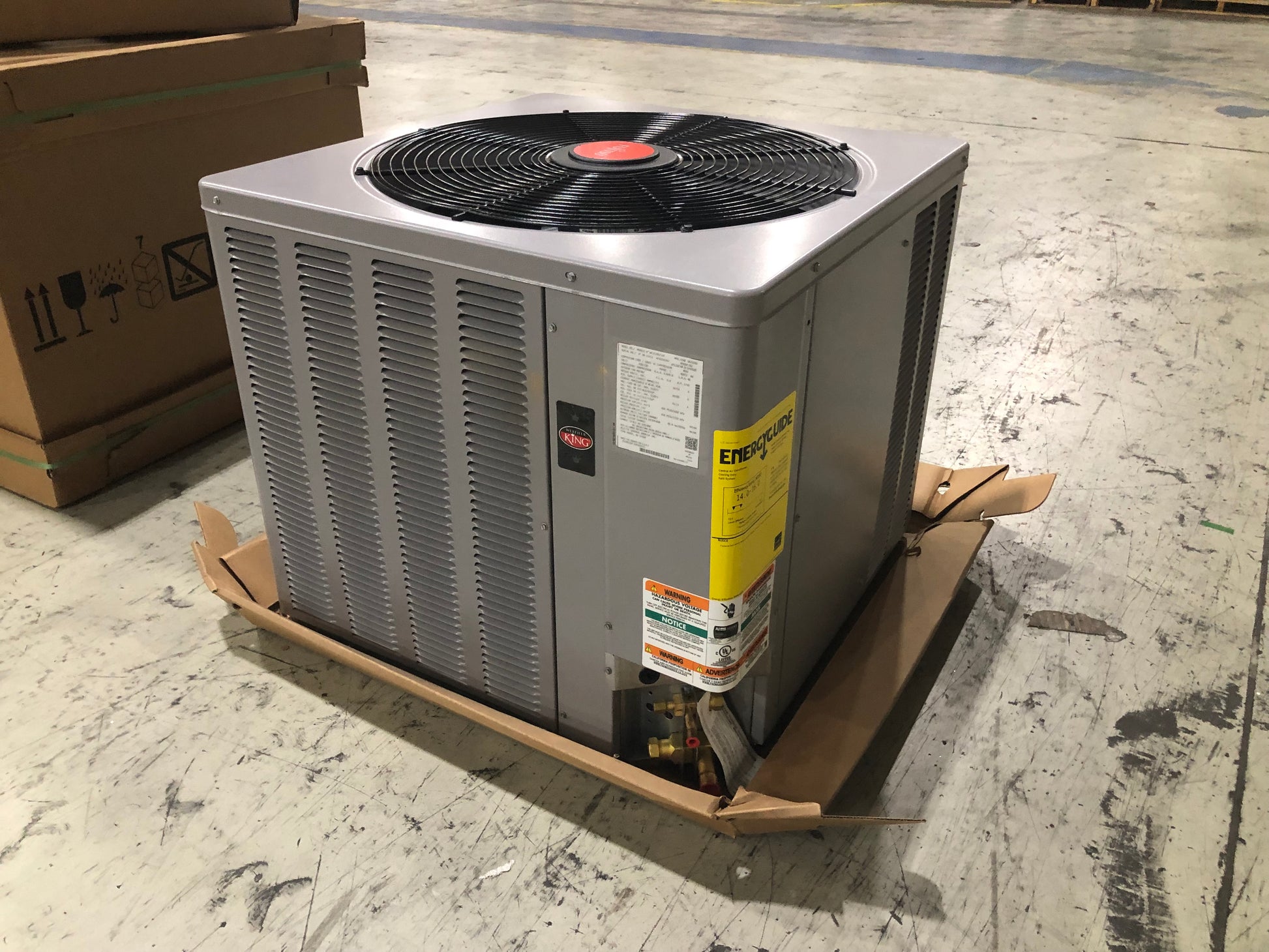 1-1/2 TON SPLIT-SYSTEM AIR CONDITIONER 208-230/60/1 R410A 16 SEER