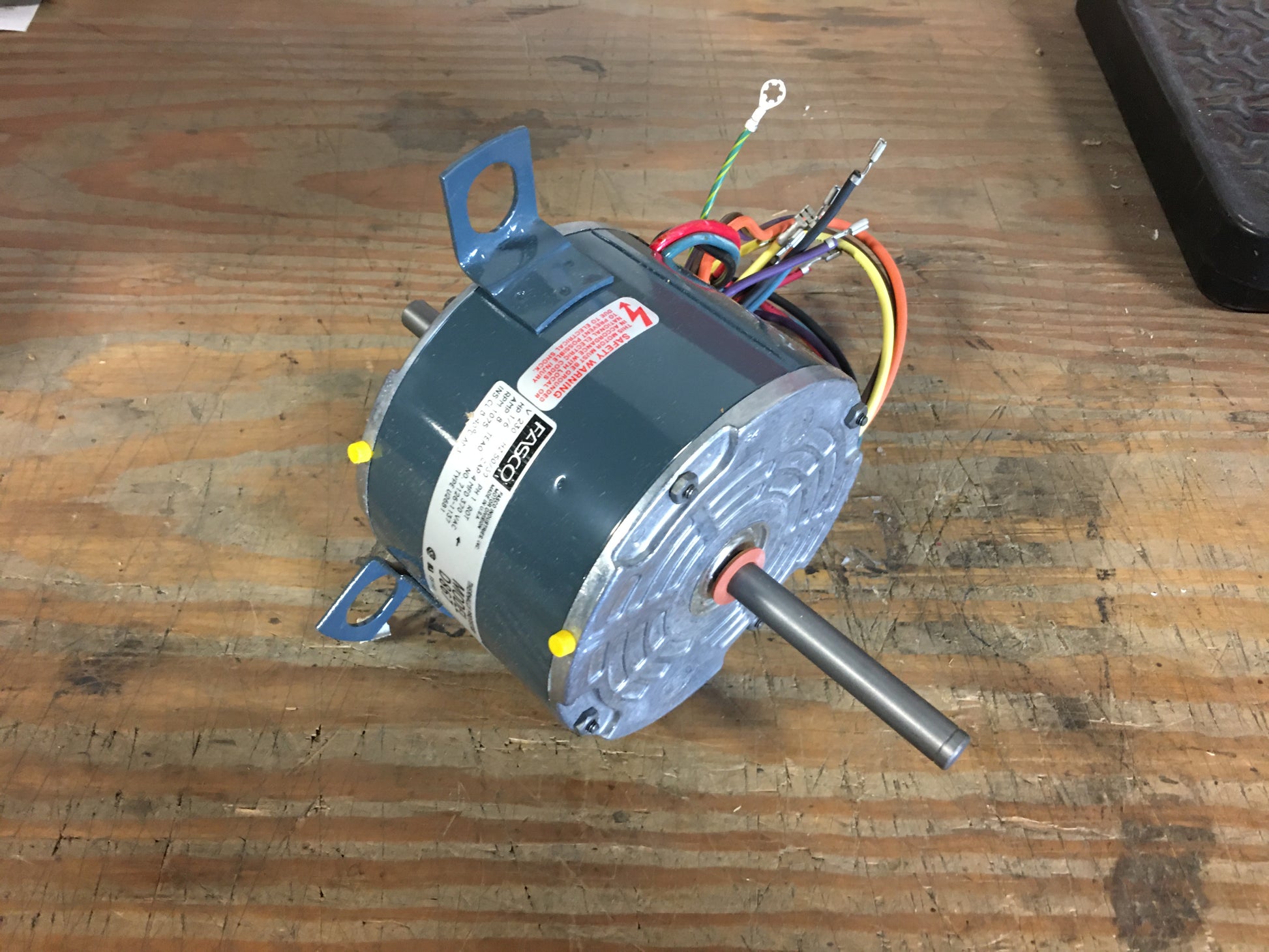 1/6HP ELECTRIC MOTOR 208/230V 50/60H 5 SPEED 1075 RPM