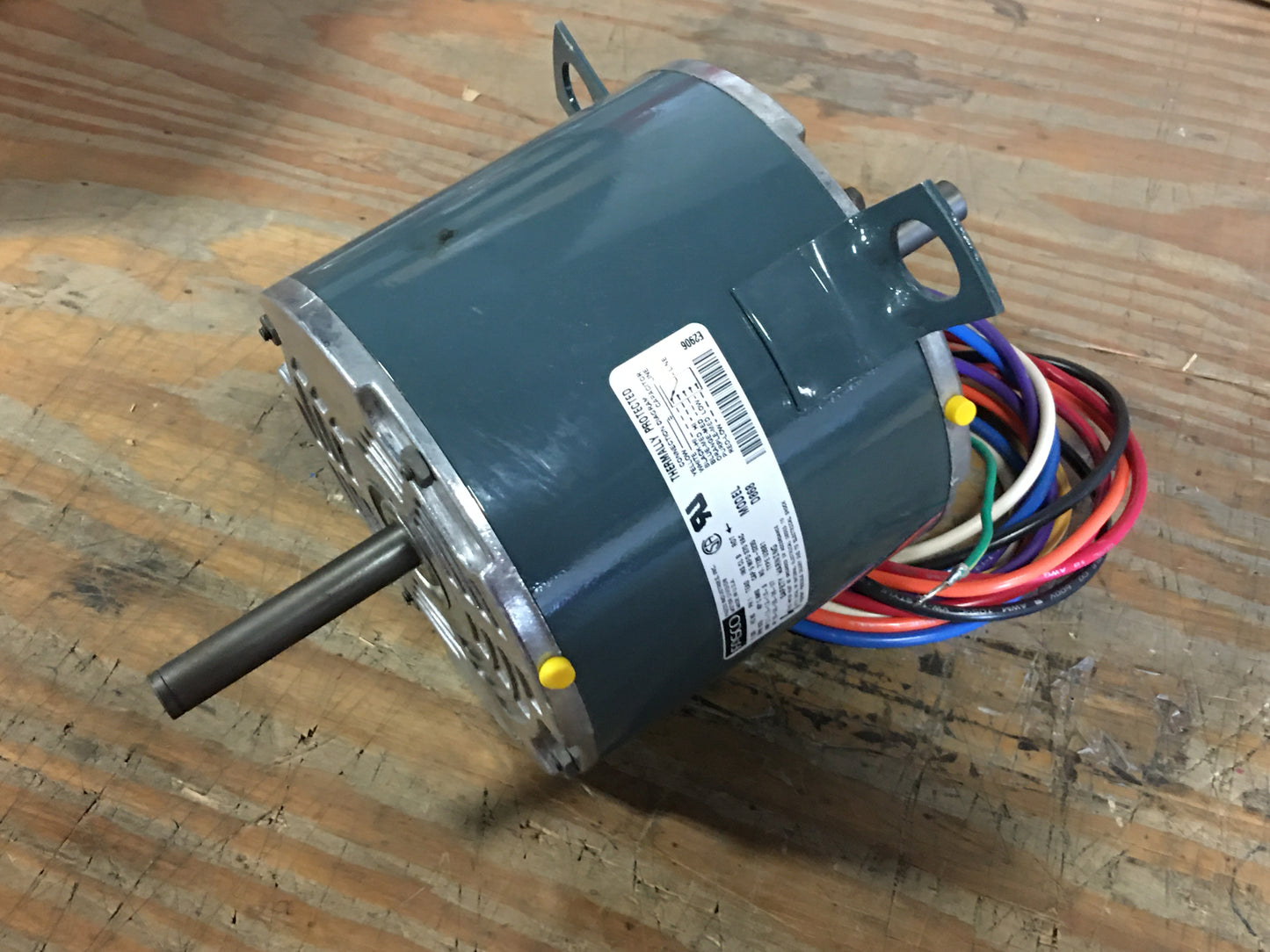 1/3-1/4-1/5-1/6-1/7 HP ELECTRIC MOTOR 208/230/60 1075RPM 5 SPEED