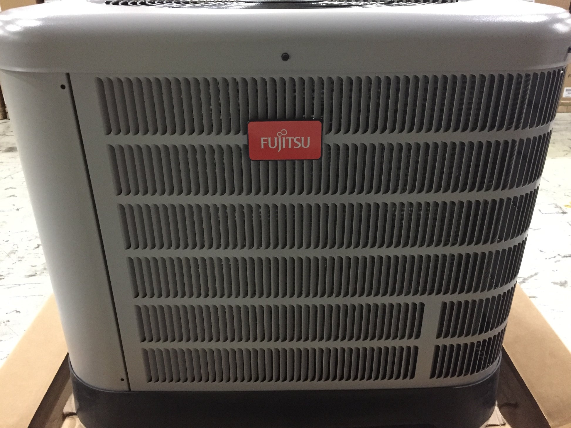 1.5 TON SPLIT-SYSTEM  AIR CONDITIONER 208-230/60/1 R410A 14 SEER