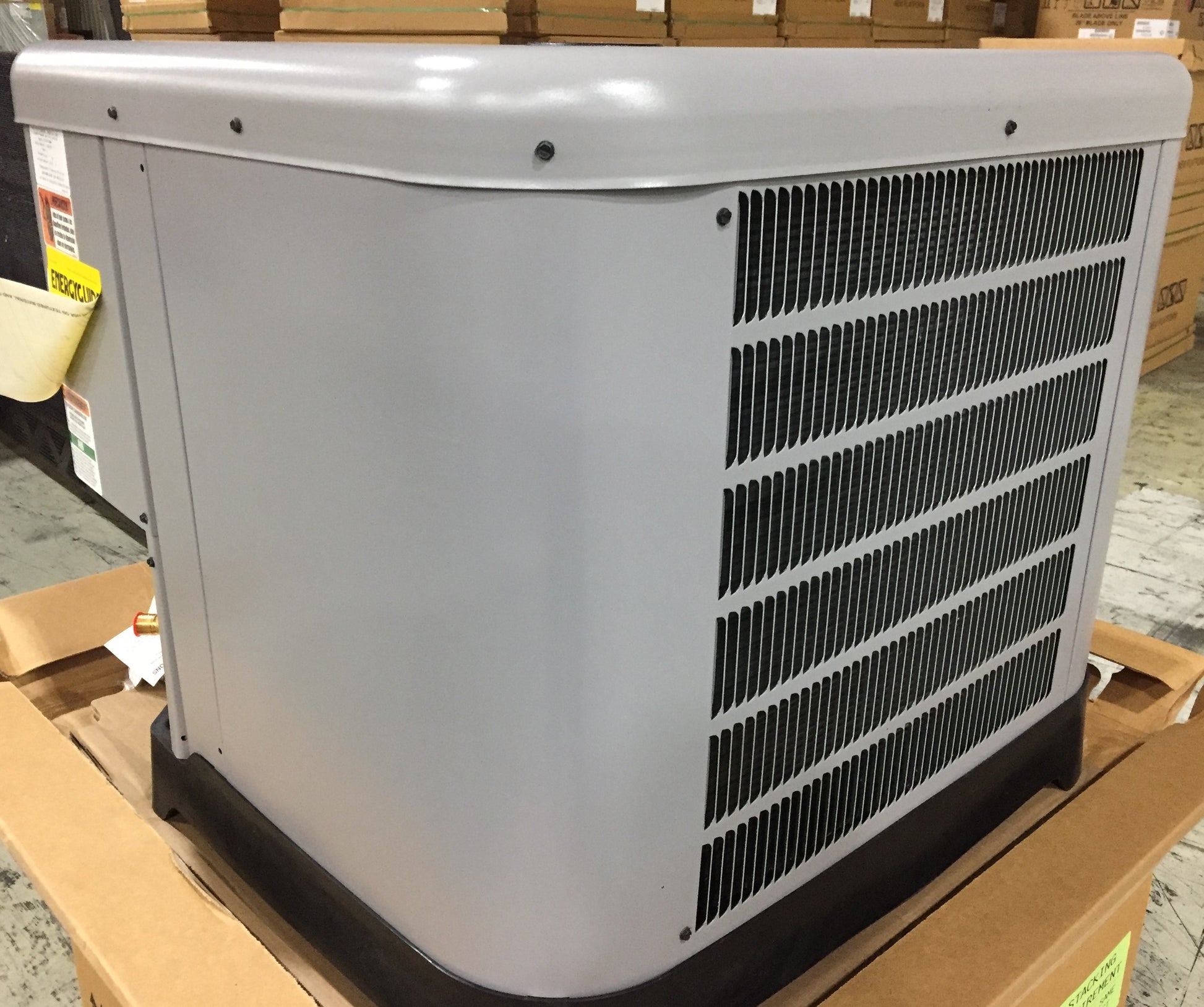 1.5 TON SPLIT-SYSTEM  AIR CONDITIONER 208-230/60/1 R410A 14 SEER