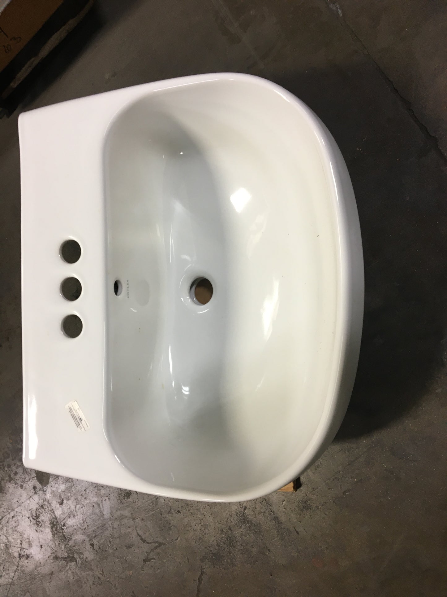 18X22-1/4 WHITE LAVATORY BASIN SINK