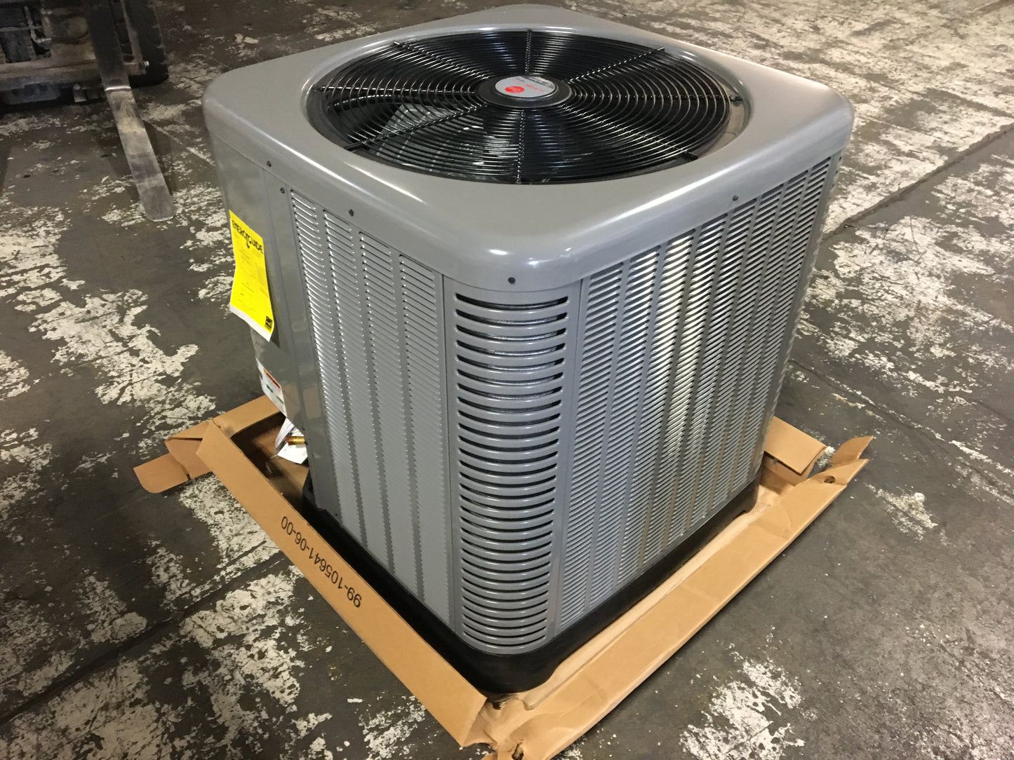 2 TON SPLIT-SYSTEM COMMUNICATING INVERTER HEAT PUMP 208-230/60/1 R410A 18.5 SEER