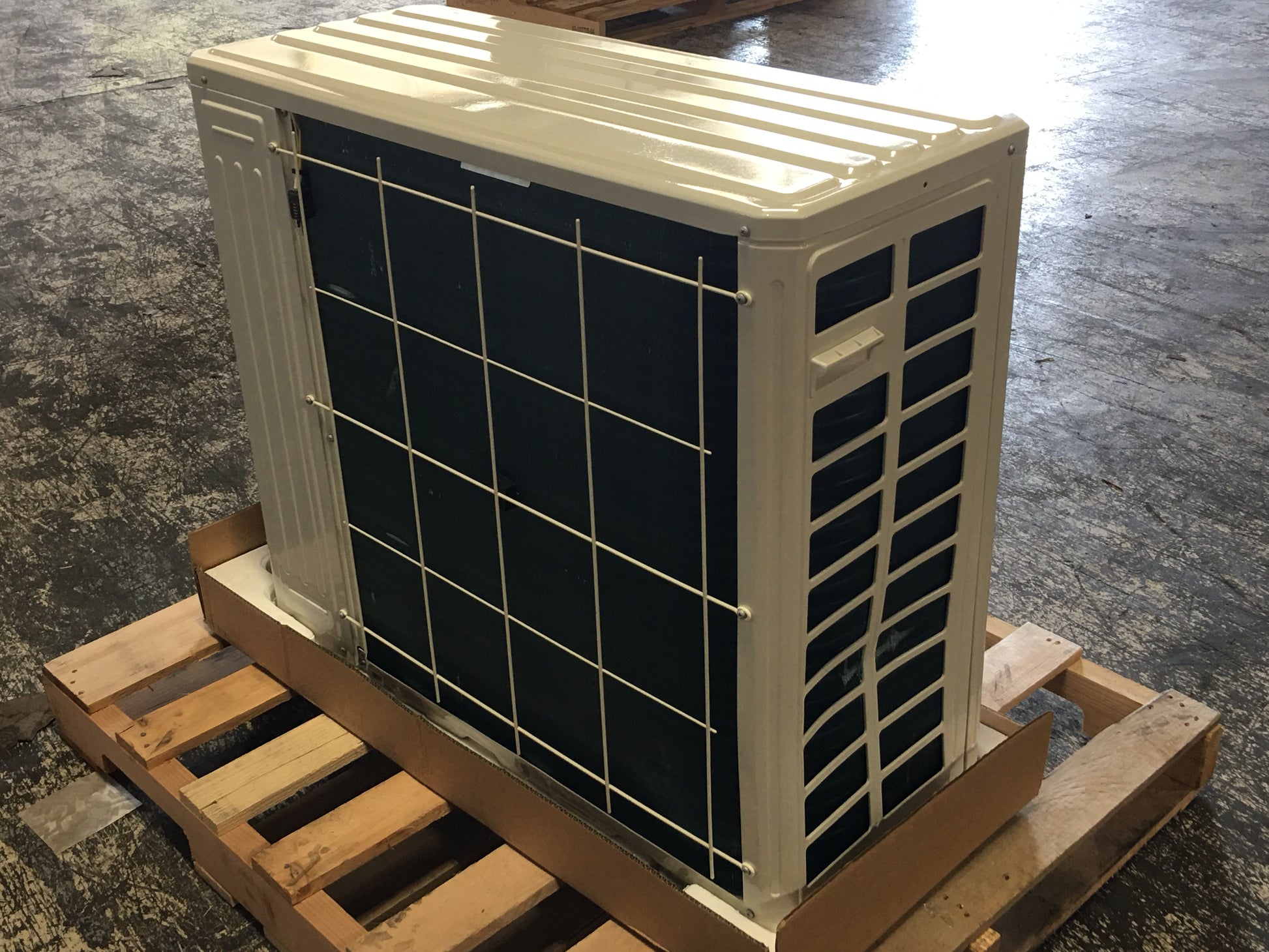 24000 BTU MULTI-ZONE INVERTER OUTDOOR HEAT PUMP MINI SPLIT UNIT, 21 SEER 208/230/60/1 R-410A