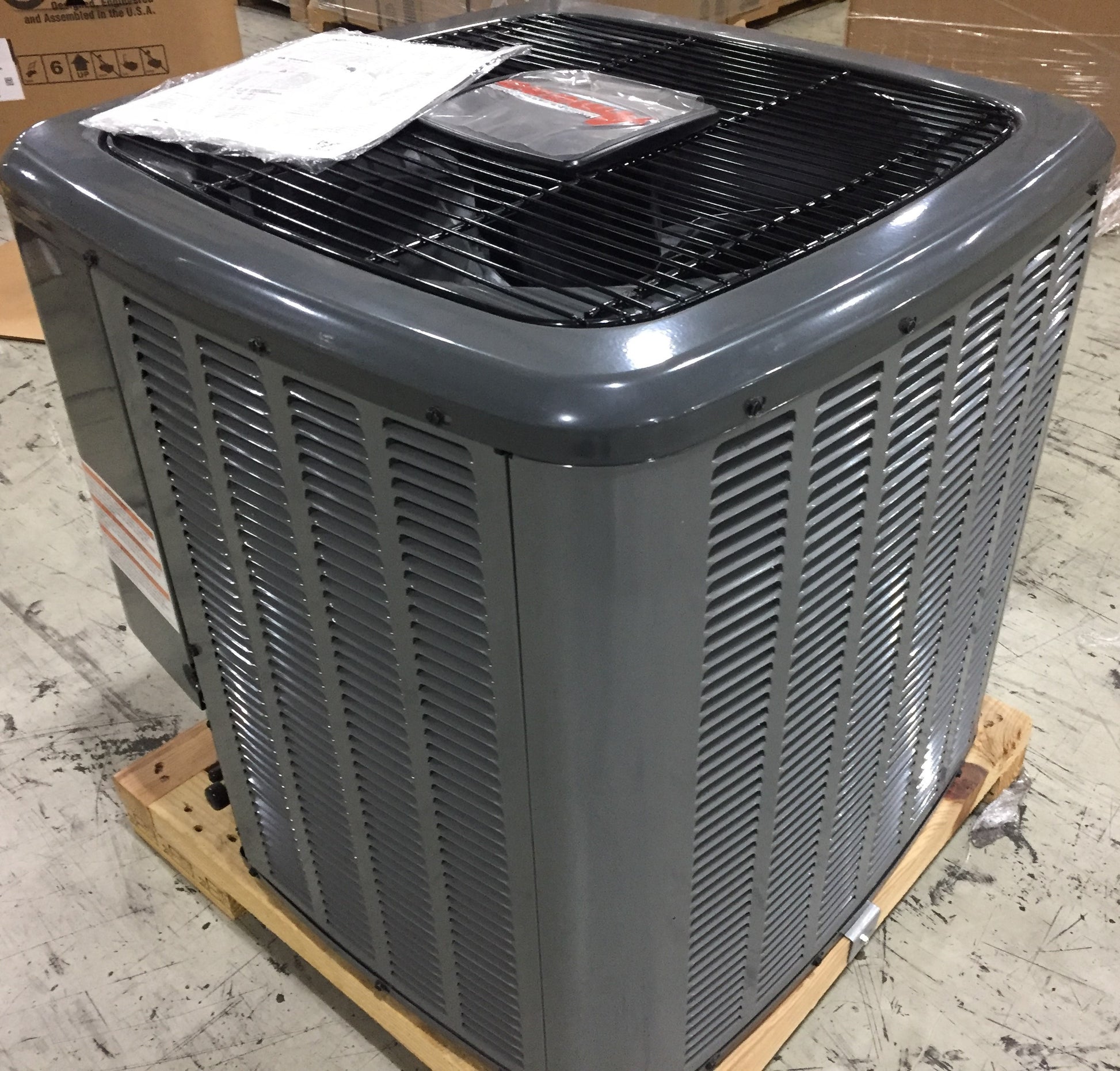 1-1/2 TON SPLIT-SYSTEM  AIR CONDITIONER 208-230/60/1 R410A 13 SEER