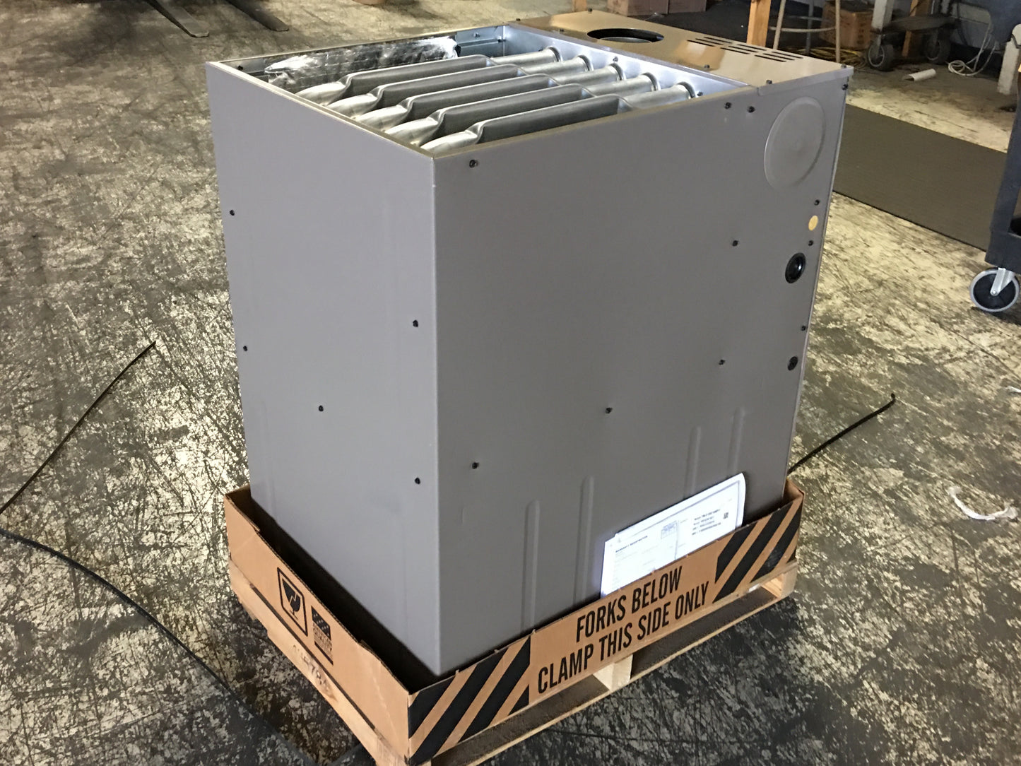 100,000 BTU SINGLE-STAGE MULTIPOSITION ECM VARIABLE SPEED GAS FURNACE 80% AFUE 115/60/1 CFM: 1600