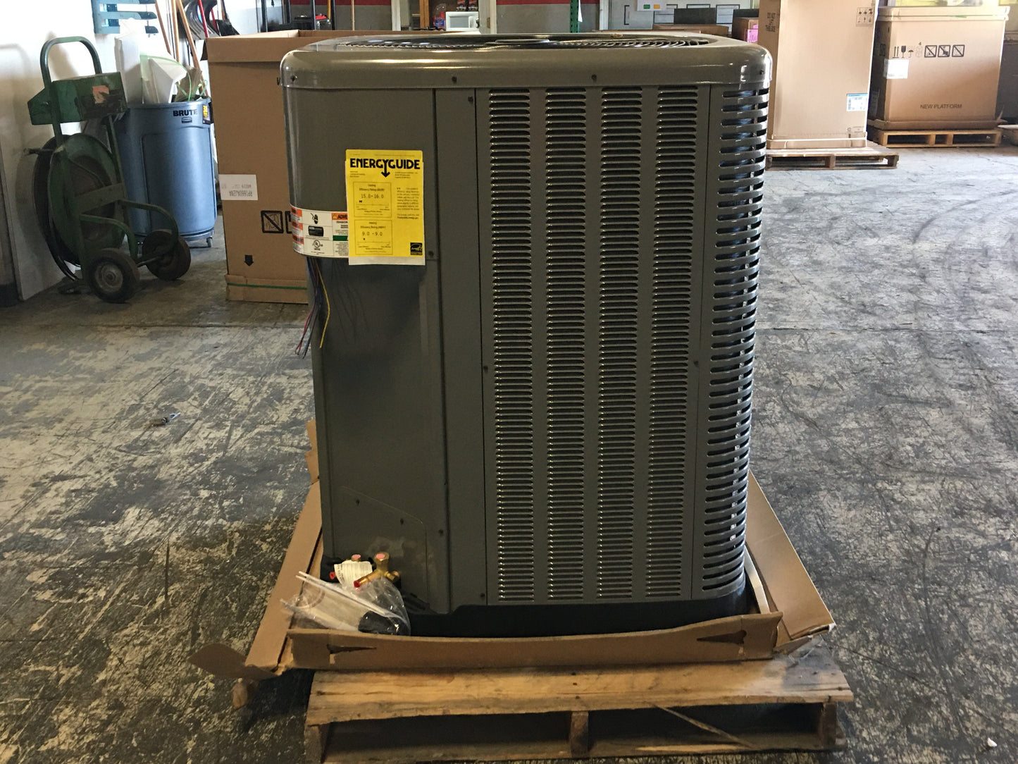 5 TON TWO-STAGE SPLIT-SYSTEM HEAT PUMP, 16 SEER 208-230/60/1 R-410A