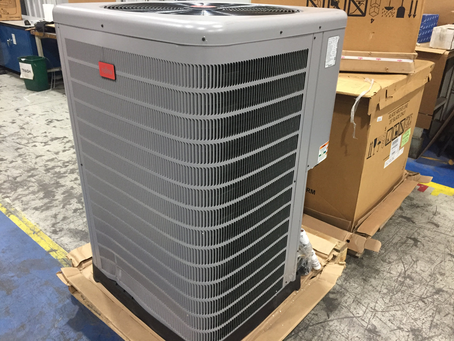 5 TON INVERTER SPLIT-SYSTEM COMMUNICATING HEAT PUMP 208-230/60/1 R410A 20 SEER