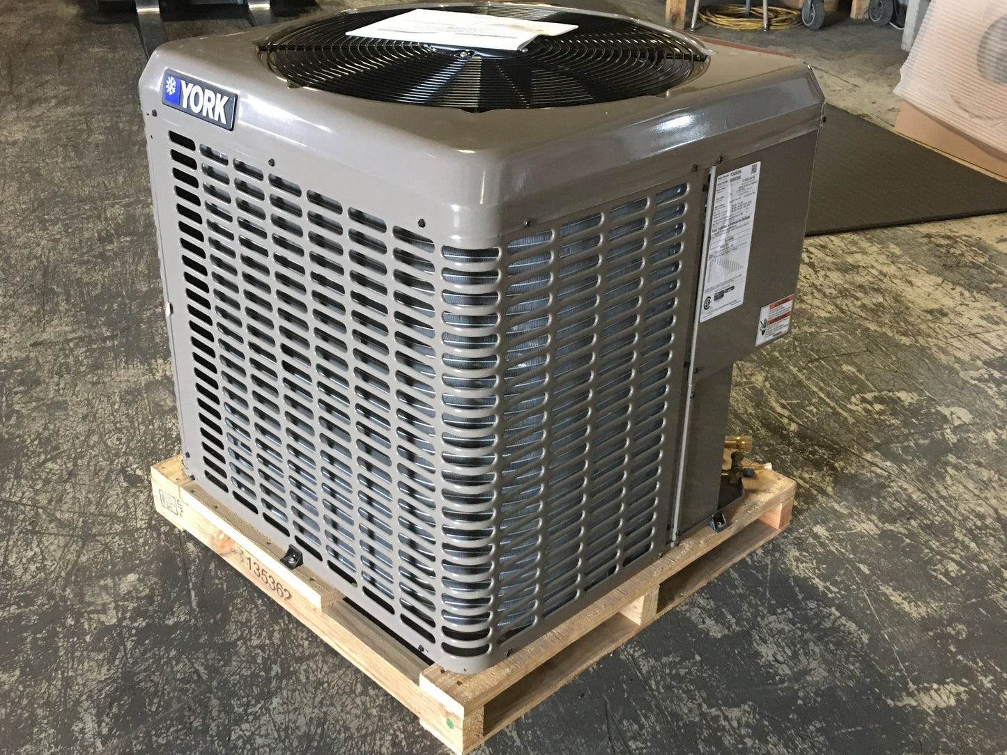 3 1/2 TON "LX" SERIES SPLIT-SYSTEM AIR CONDITIONER, 13 SEER  208-230/60/1  R-410A