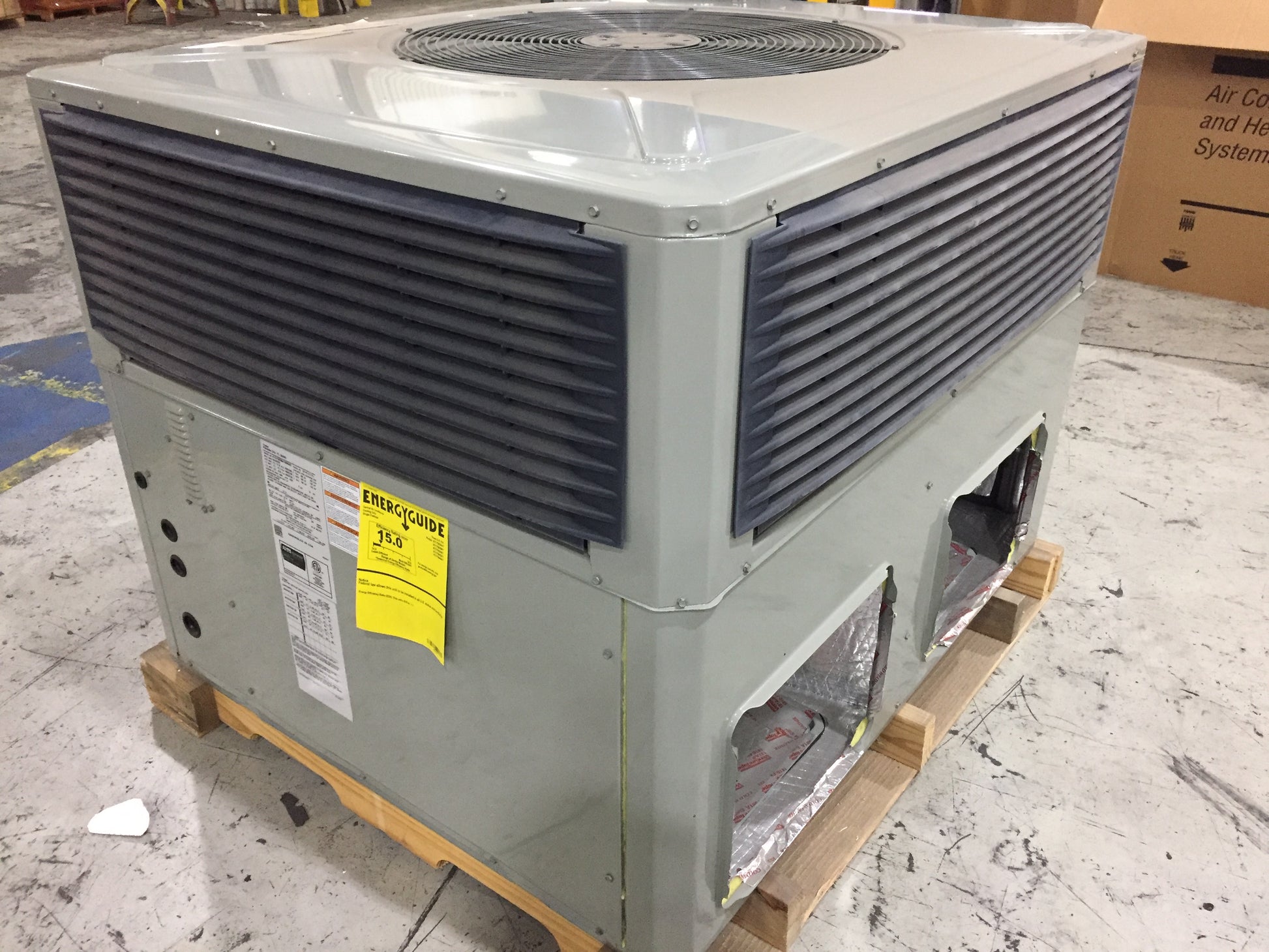 2.5 TON CONVERTIBLE PACKAGED AIR CONDITIONING UNIT, 15 SEER, 208-230/60/1, R410A