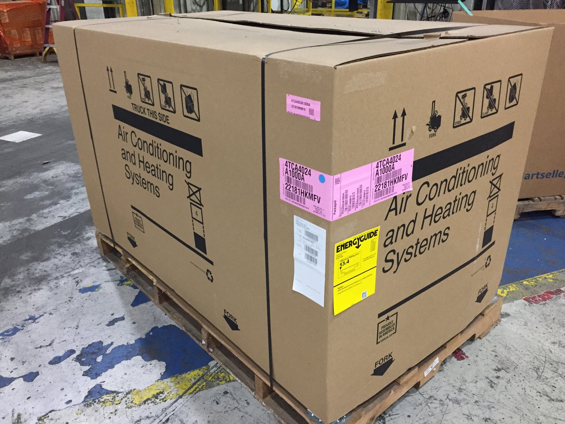 2 TON CONVERTIBLE PACKAGED AIR CONDITIONING UNIT, 14 SEER, 208-230/60/1, R410A