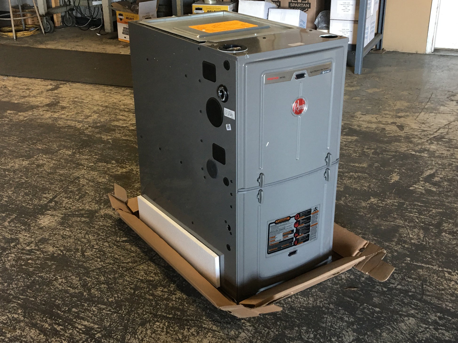 56,000 BTU MODULATING COMMUNICATING TWO-STAGE UPFLOW ECM VARIABLE SPEED GAS FURNACE 98% AFUE 115/60/1 CFM: 1050