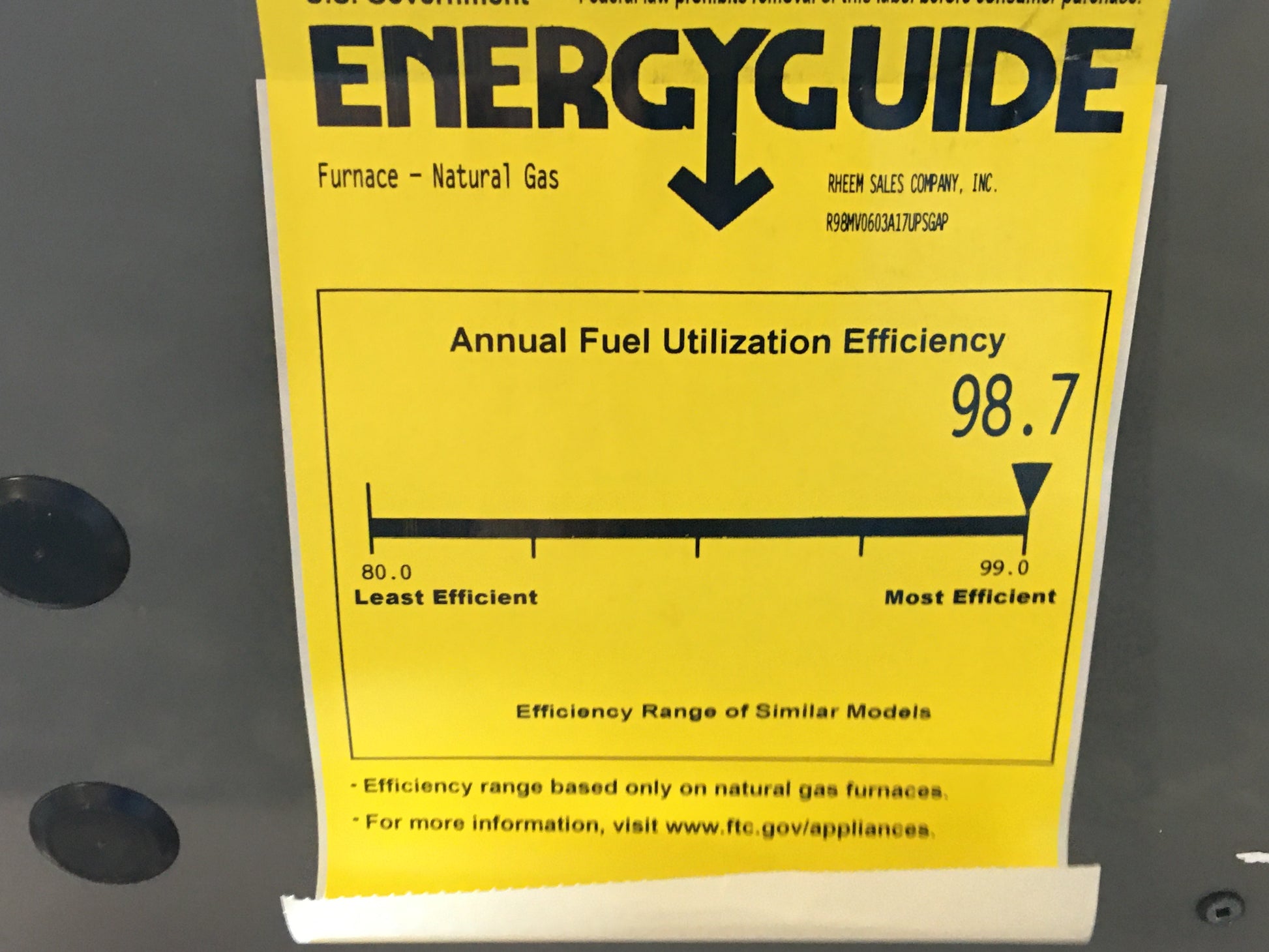 56,000 BTU MODULATING COMMUNICATING TWO-STAGE UPFLOW ECM VARIABLE SPEED GAS FURNACE 98% AFUE 115/60/1 CFM: 1050