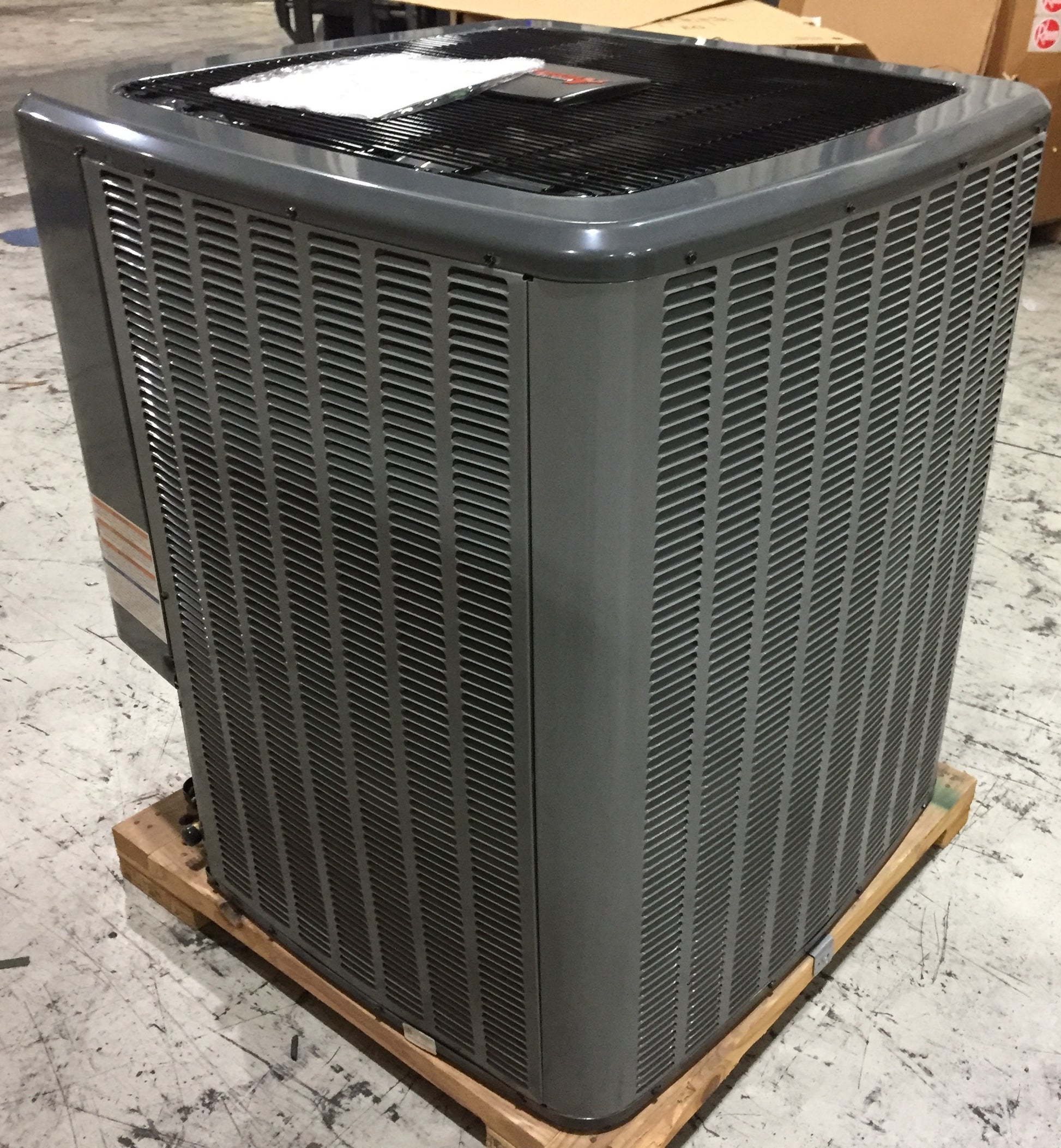 5 Ton Split-System Communicating Compatible Heat Pump 208-230/60/1 R410A 16 SEER