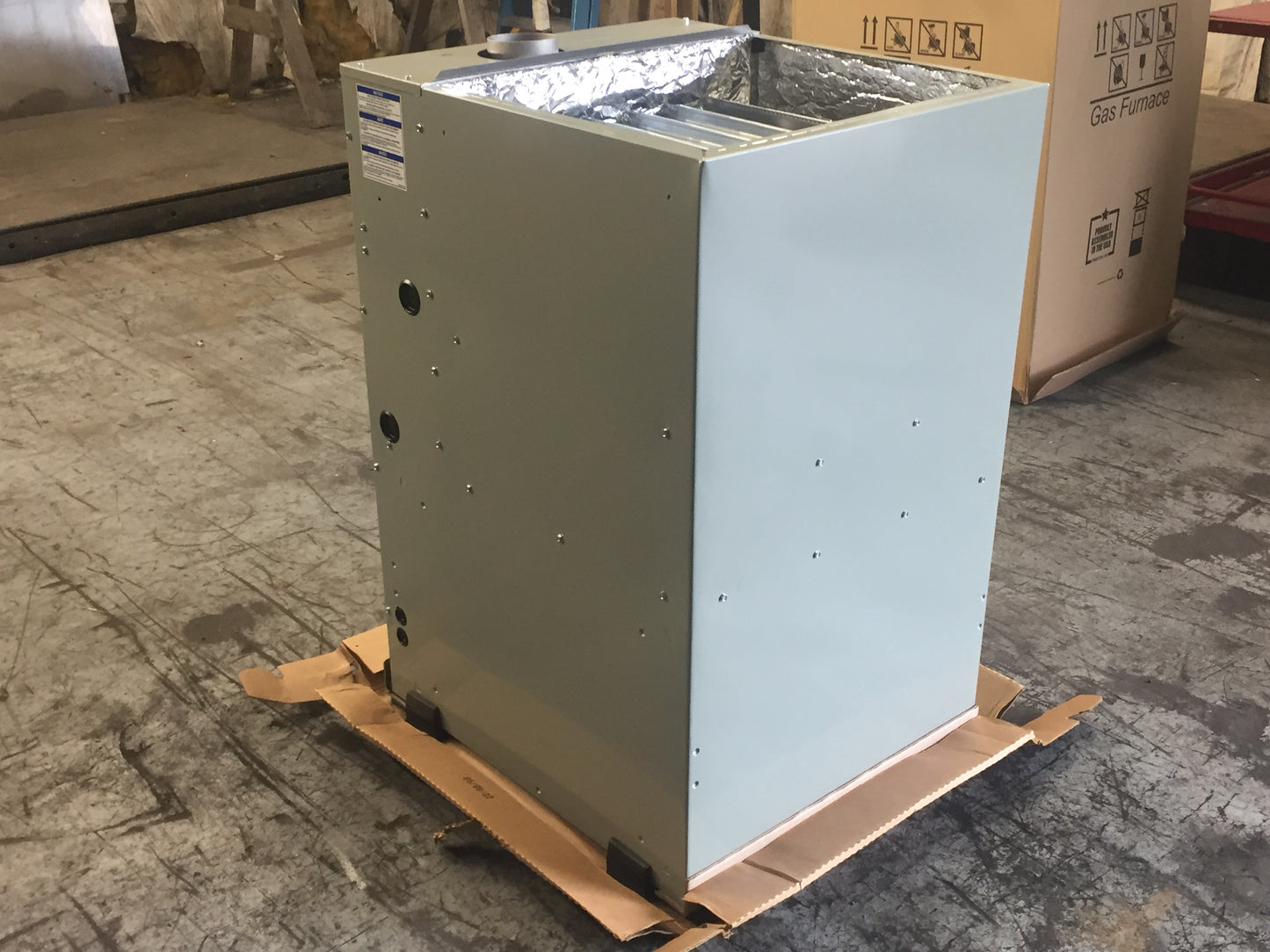 120,000/78,000 BTU TWO-STAGE VARIABLE SPEED UPFLOW/HORIZONTAL NATURAL GAS FURNACE, 80% 115/60/1 CFM 2000