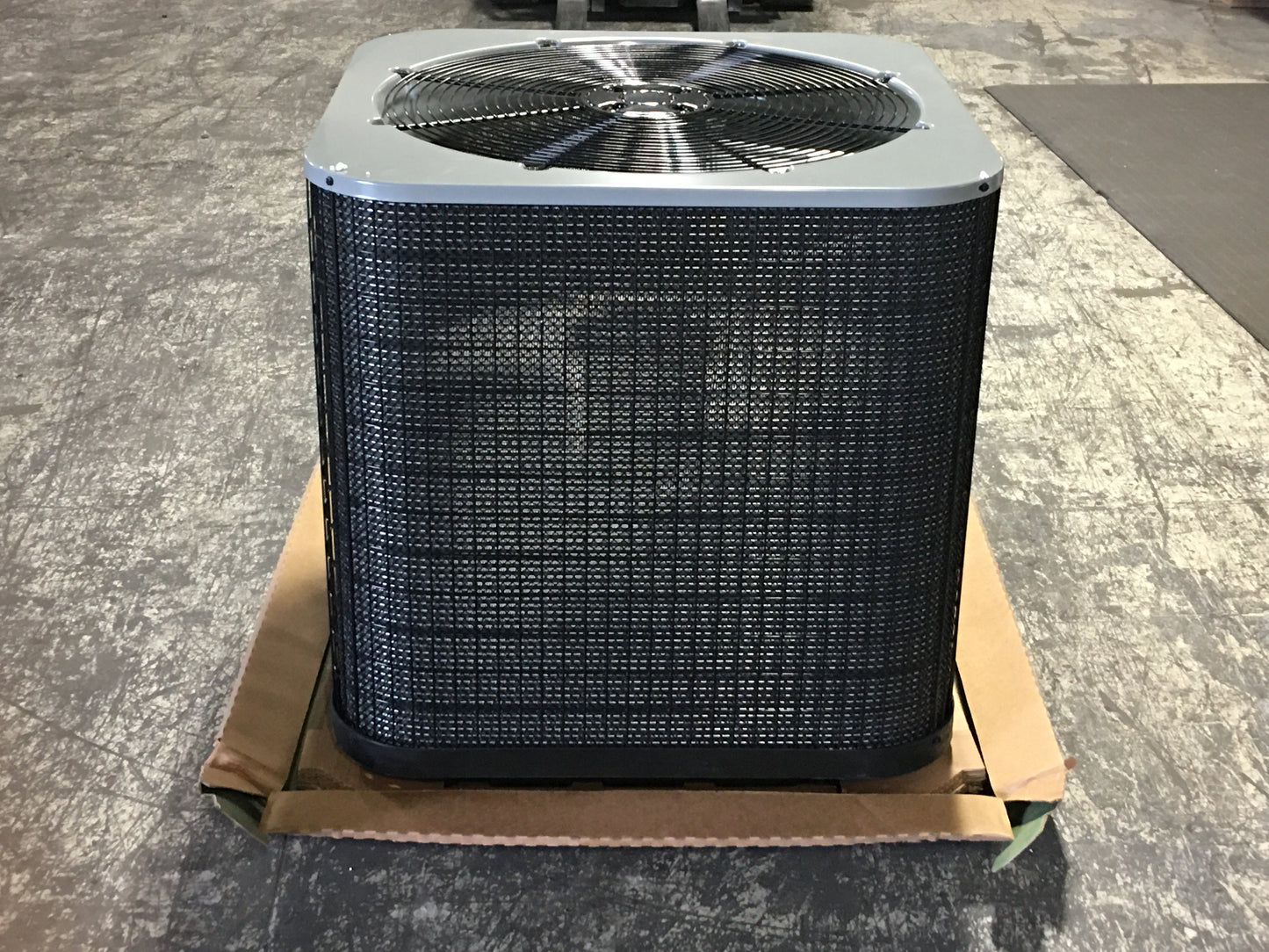 2.5 Ton Split-System Air Conditioner 208-230/60/1 R410A 14 SEER2